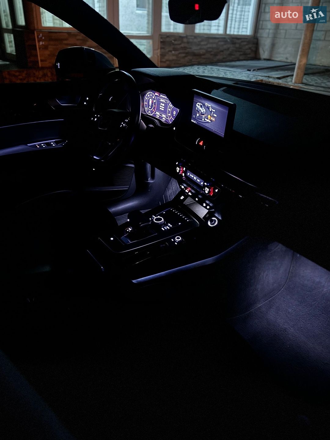 Audi Q5 2019 VIN WA1BNAFY7K2079343 фото оголошення 25 з 41