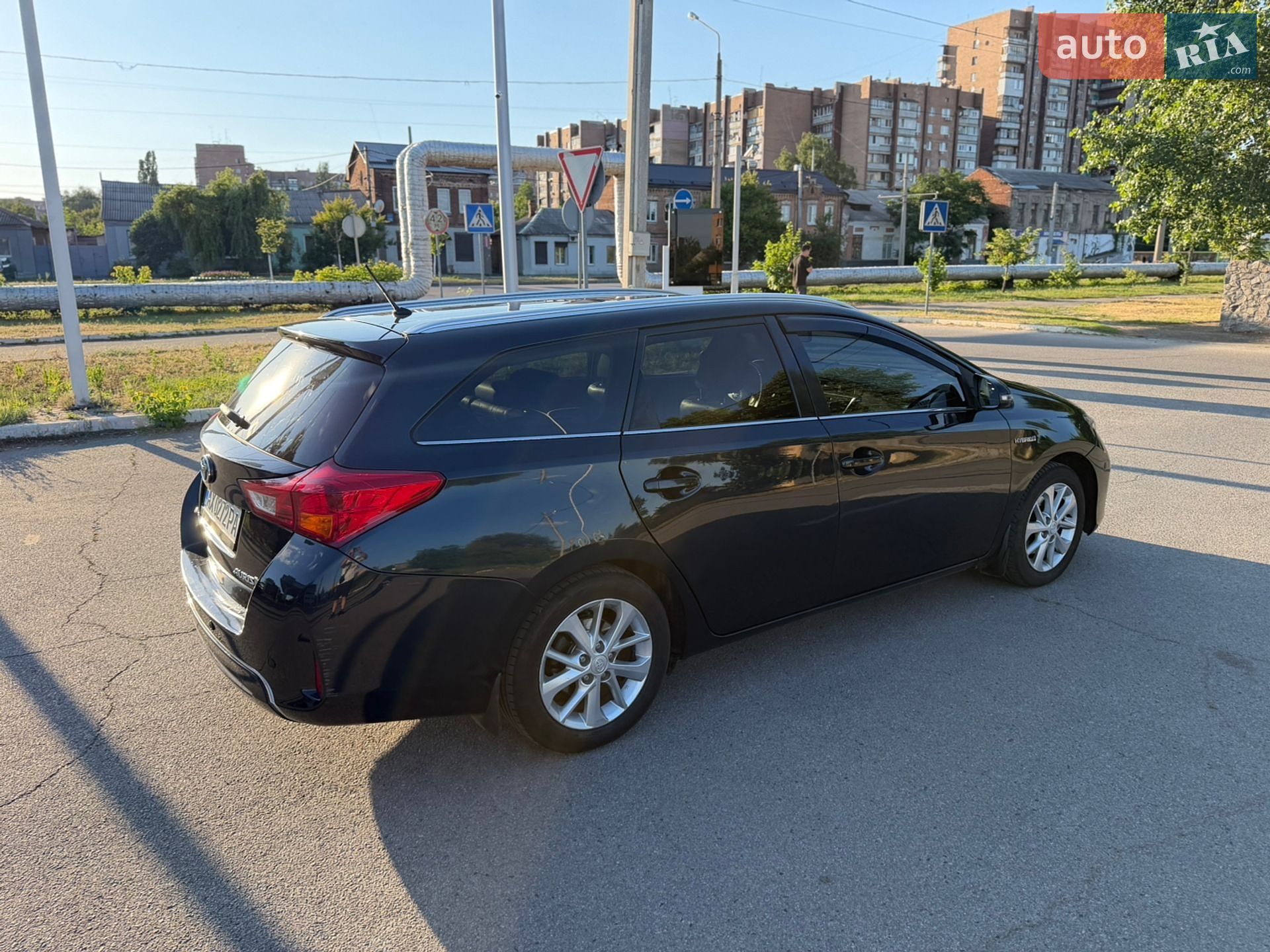 Toyota Auris 2013 VIN SB1ZS3JE30E029304 фото оголошення 4 з 52