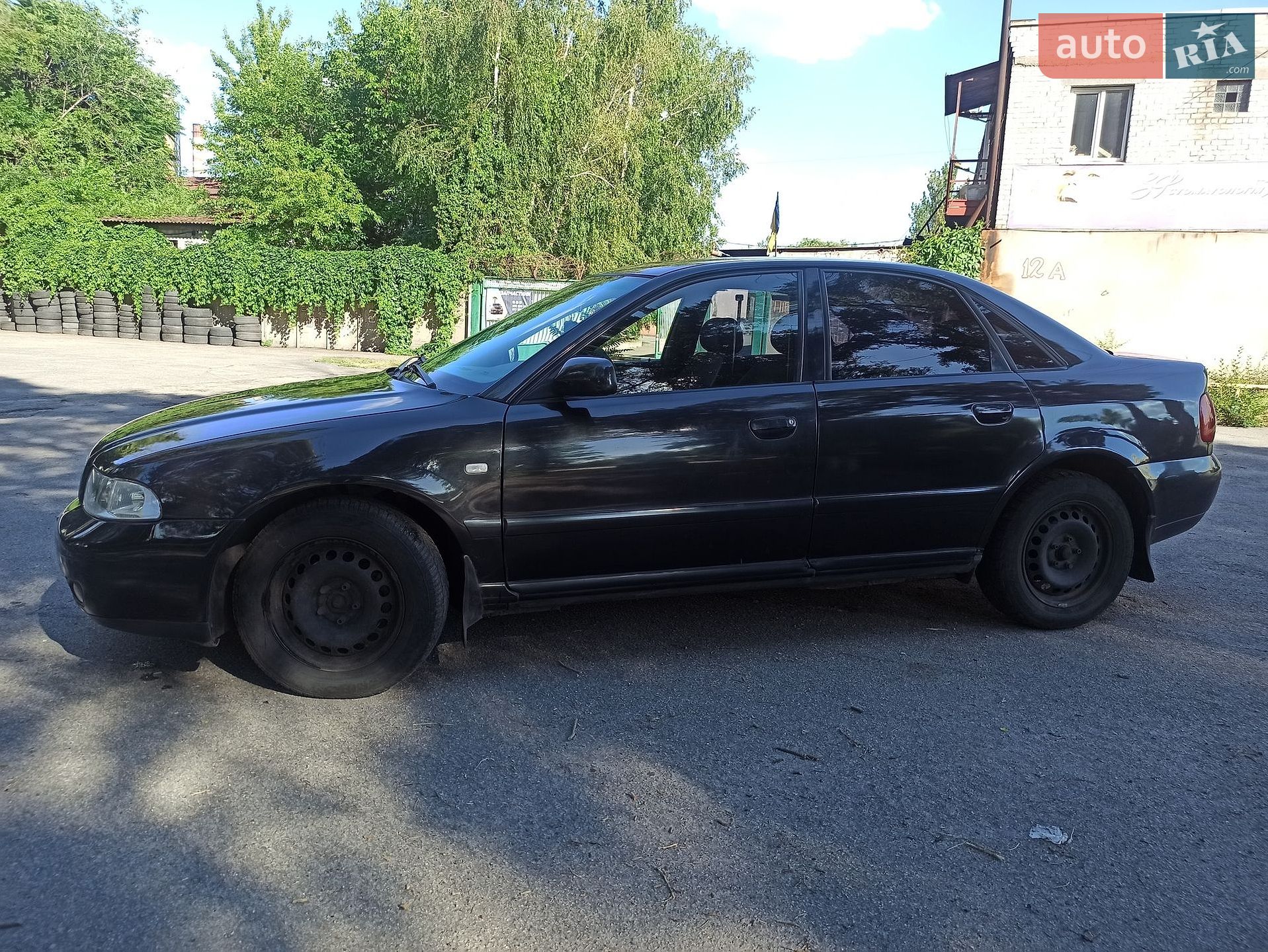 Audi A4 1999 VIN WAUZZZ8DZXA272457 фото оголошення 5 з 14