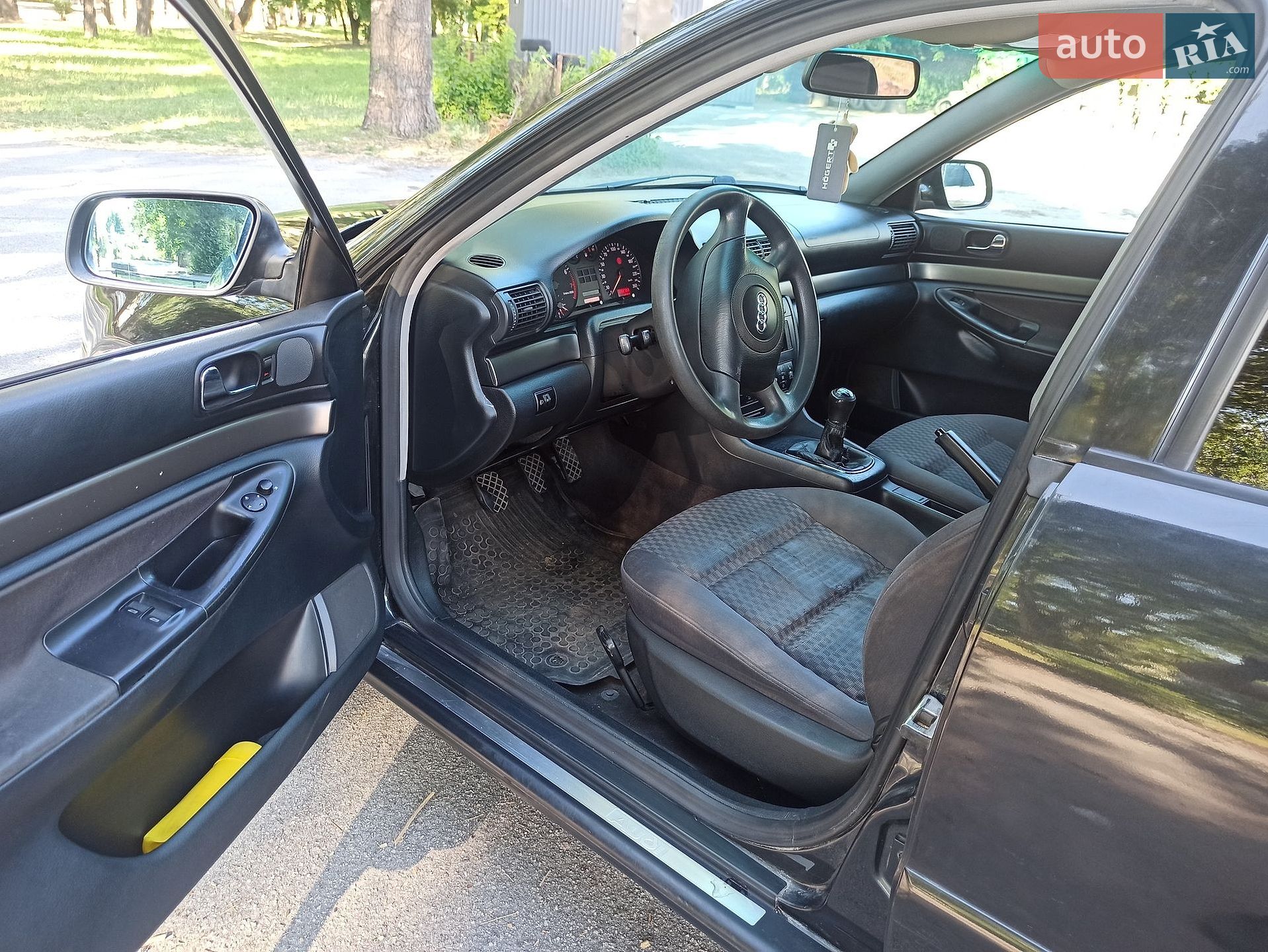 Audi A4 1999 VIN WAUZZZ8DZXA272457 фото оголошення 12 з 14
