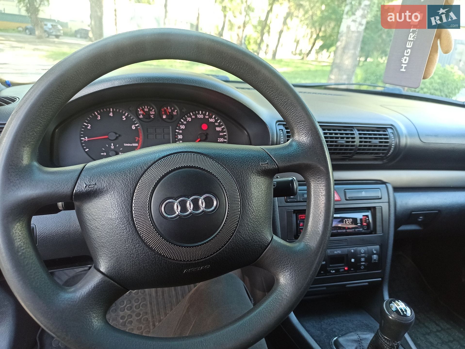 Audi A4 1999 VIN WAUZZZ8DZXA272457 фото оголошення 14 з 14