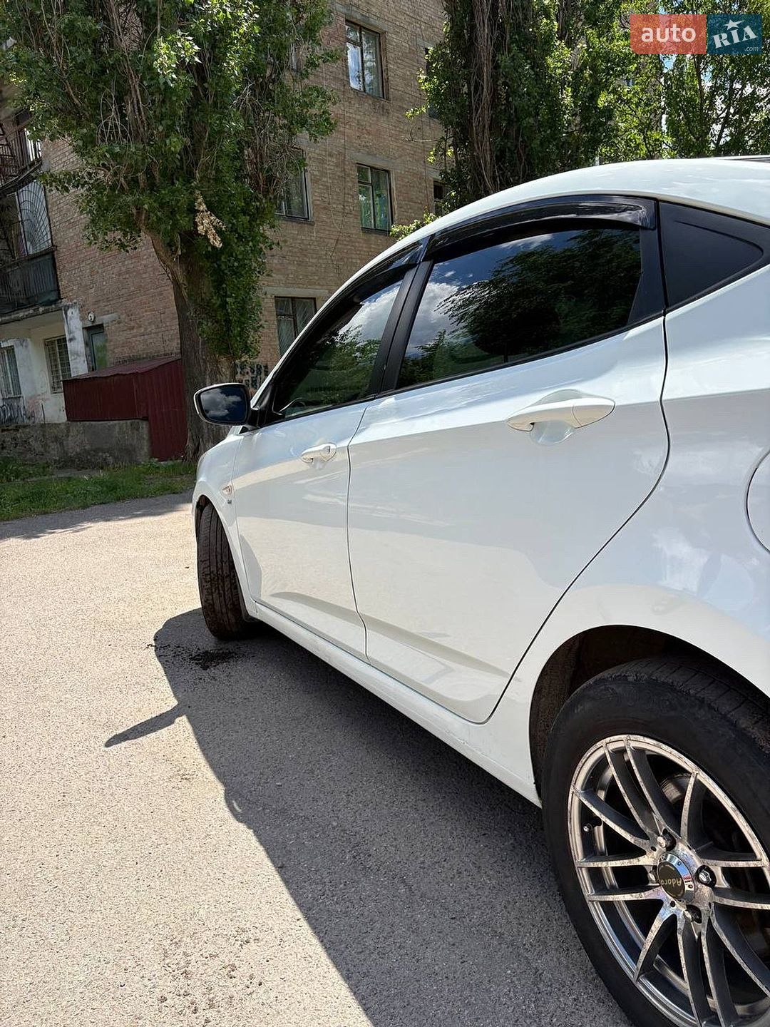 Hyundai Accent 2012 VIN Z94CU41DACR178870 фото оголошення 5 з 10