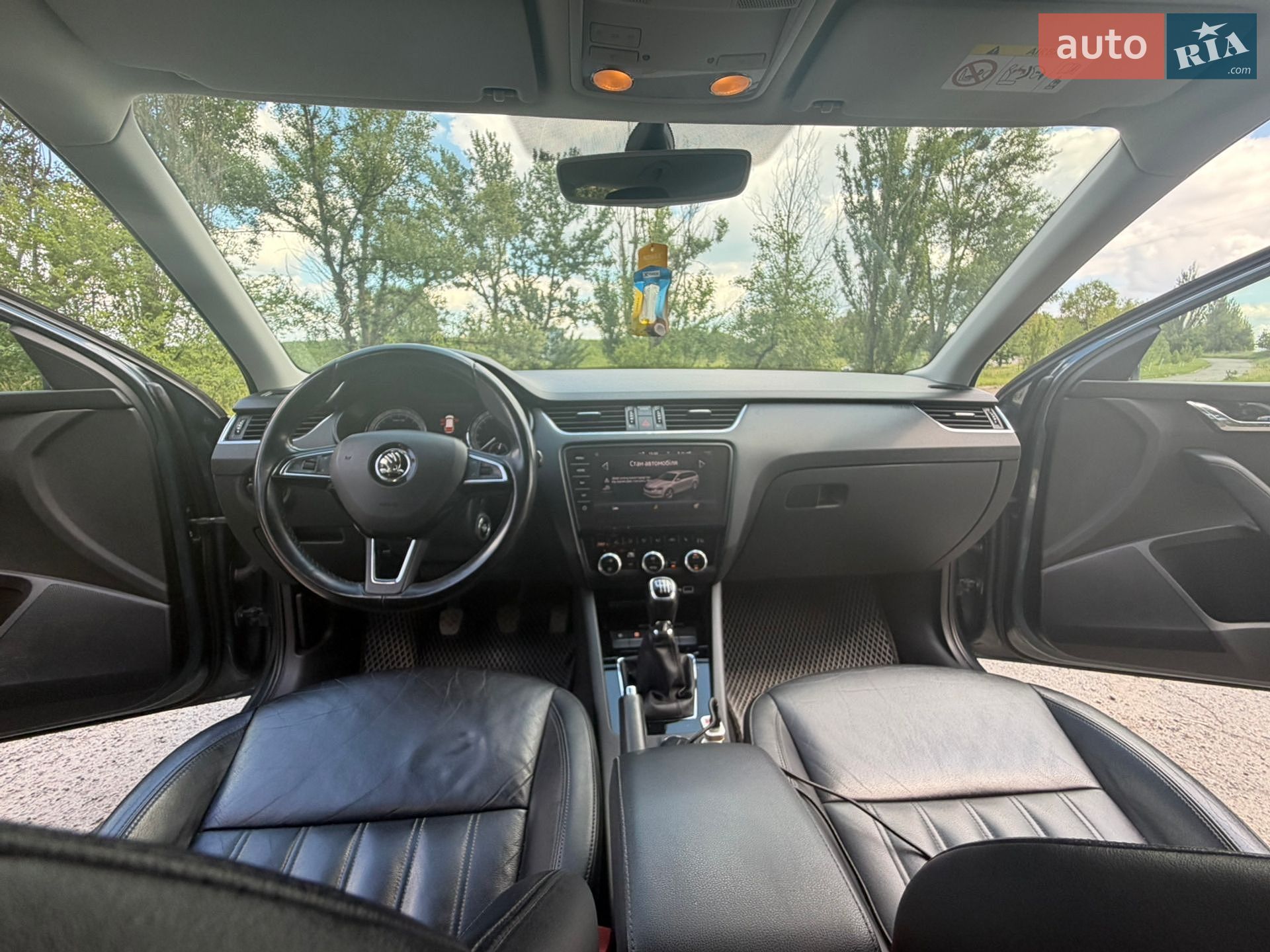 Skoda Octavia 2018 VIN TMBJJ9NE3J0366904 фото оголошення 7 з 39