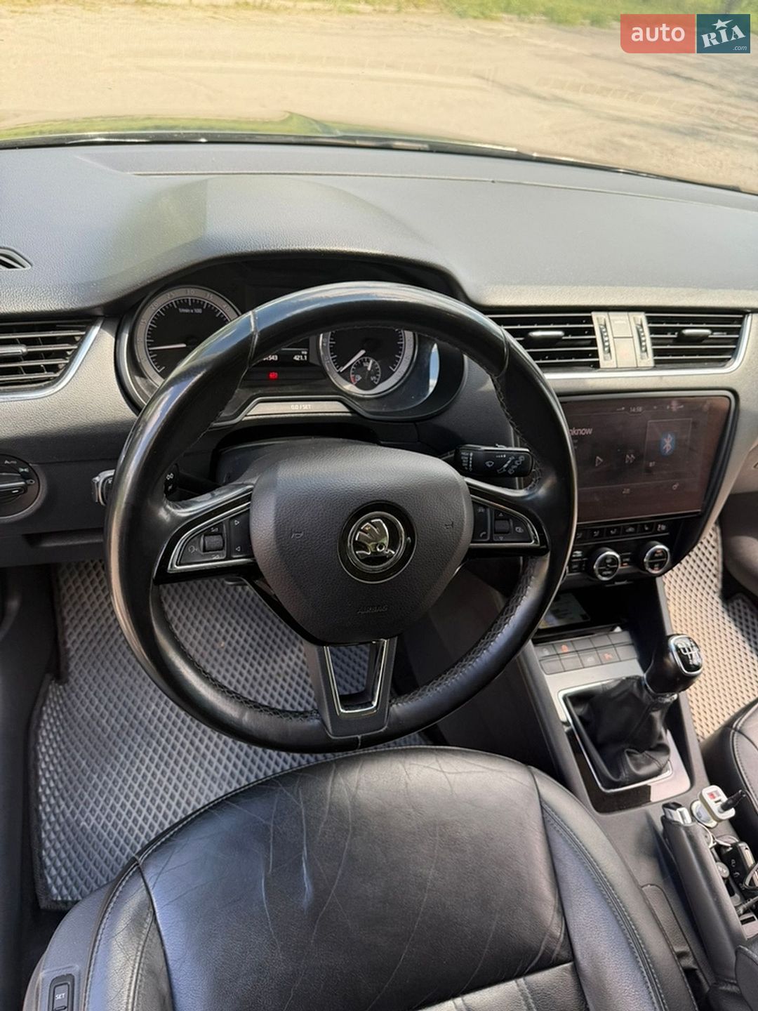 Skoda Octavia 2018 VIN TMBJJ9NE3J0366904 фото оголошення 10 з 39