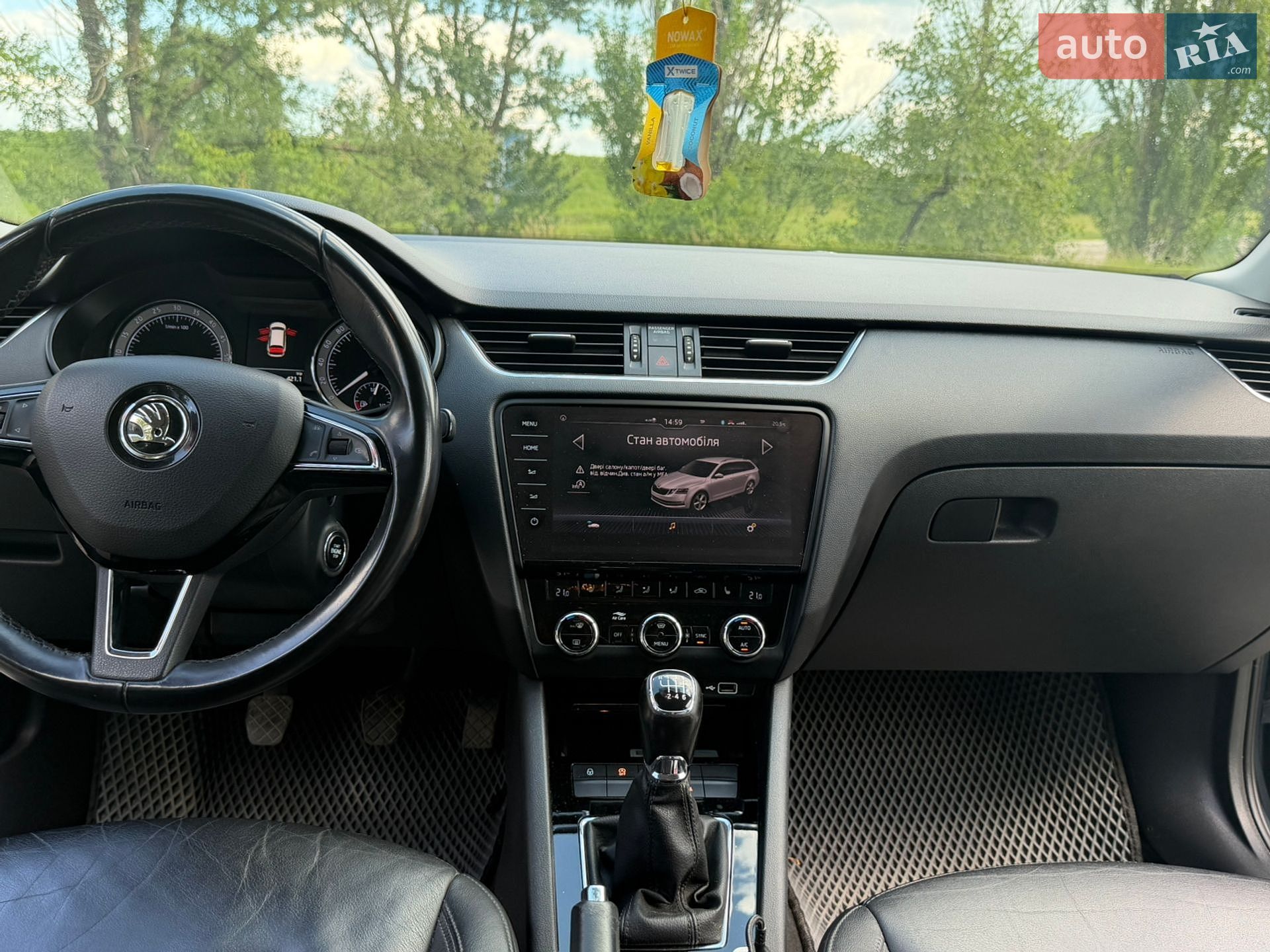 Skoda Octavia 2018 VIN TMBJJ9NE3J0366904 фото оголошення 11 з 39