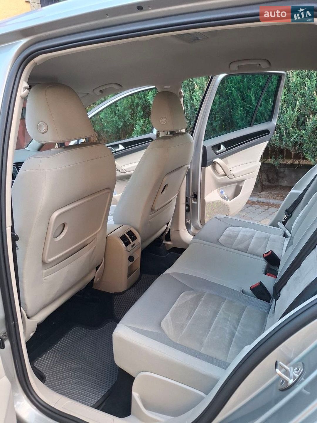 Volkswagen Golf Sportsvan 2014 VIN WVWZZZAUZFW535931 фото оголошення 10 з 18