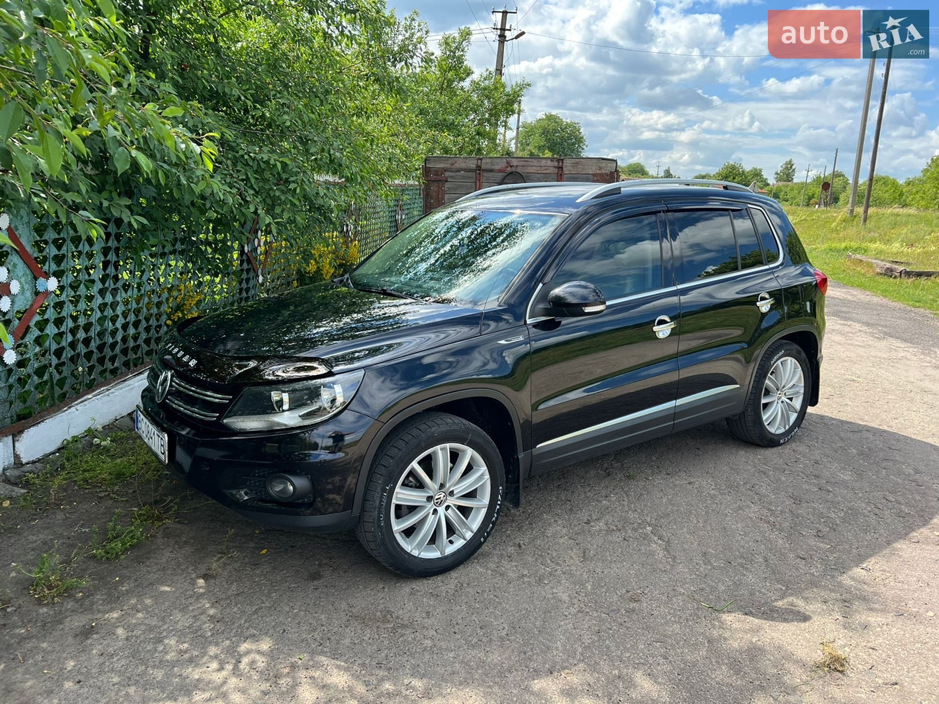 Volkswagen Tiguan 2012 VIN WVGAV7AX5DW536693 фото оголошення 3 з 21