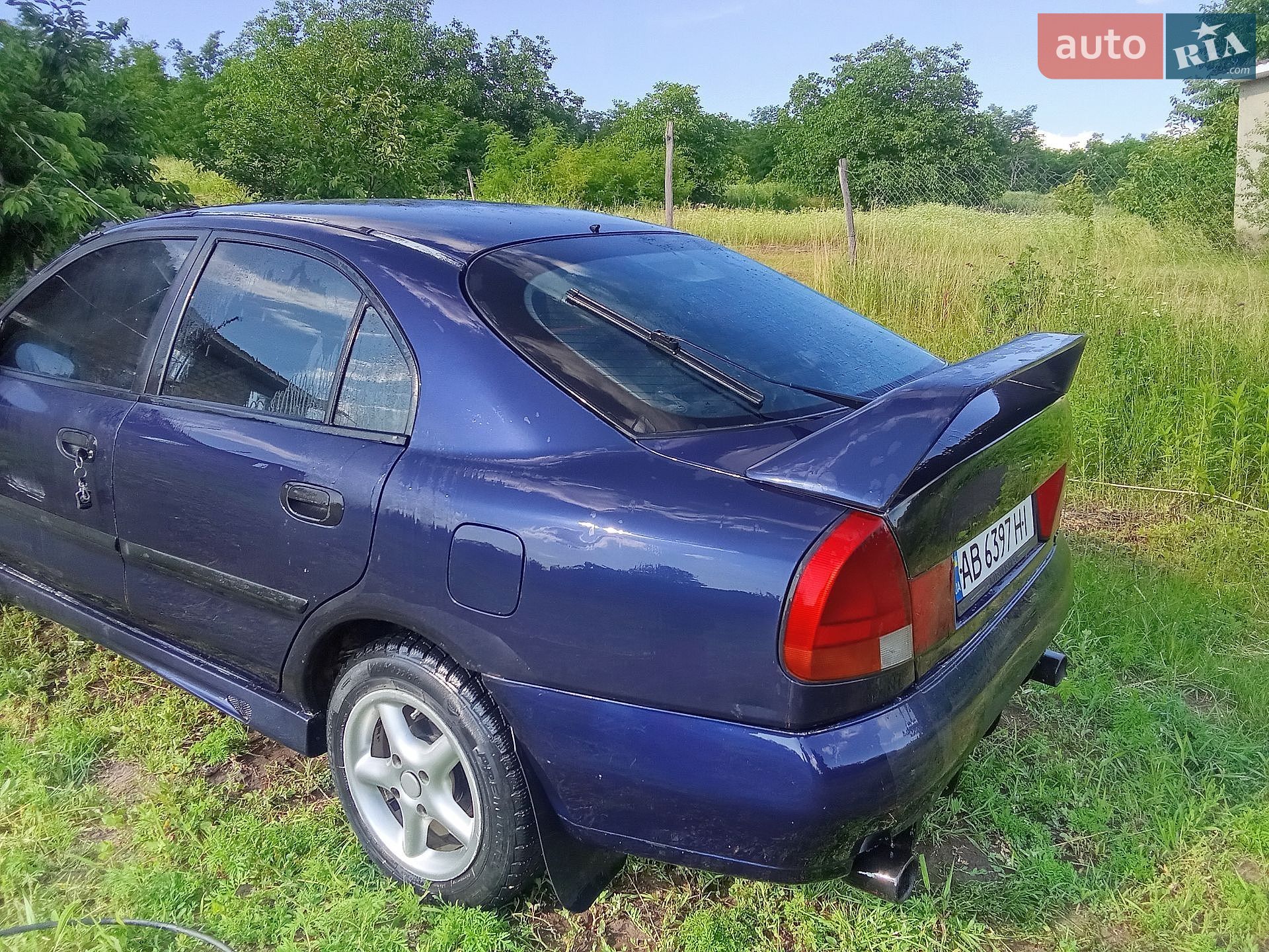 Mitsubishi Carisma 1998 VIN XMCLNDA2AWF104649 фото оголошення 4 з 14