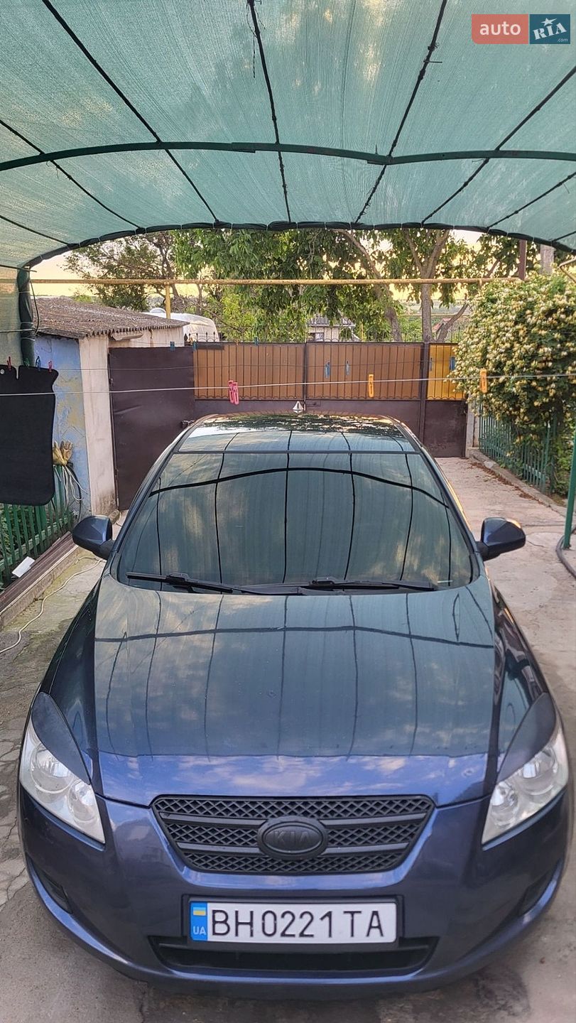 Kia Ceed 2008 VIN U5YFF24429L140427 фото оголошення 4 з 27