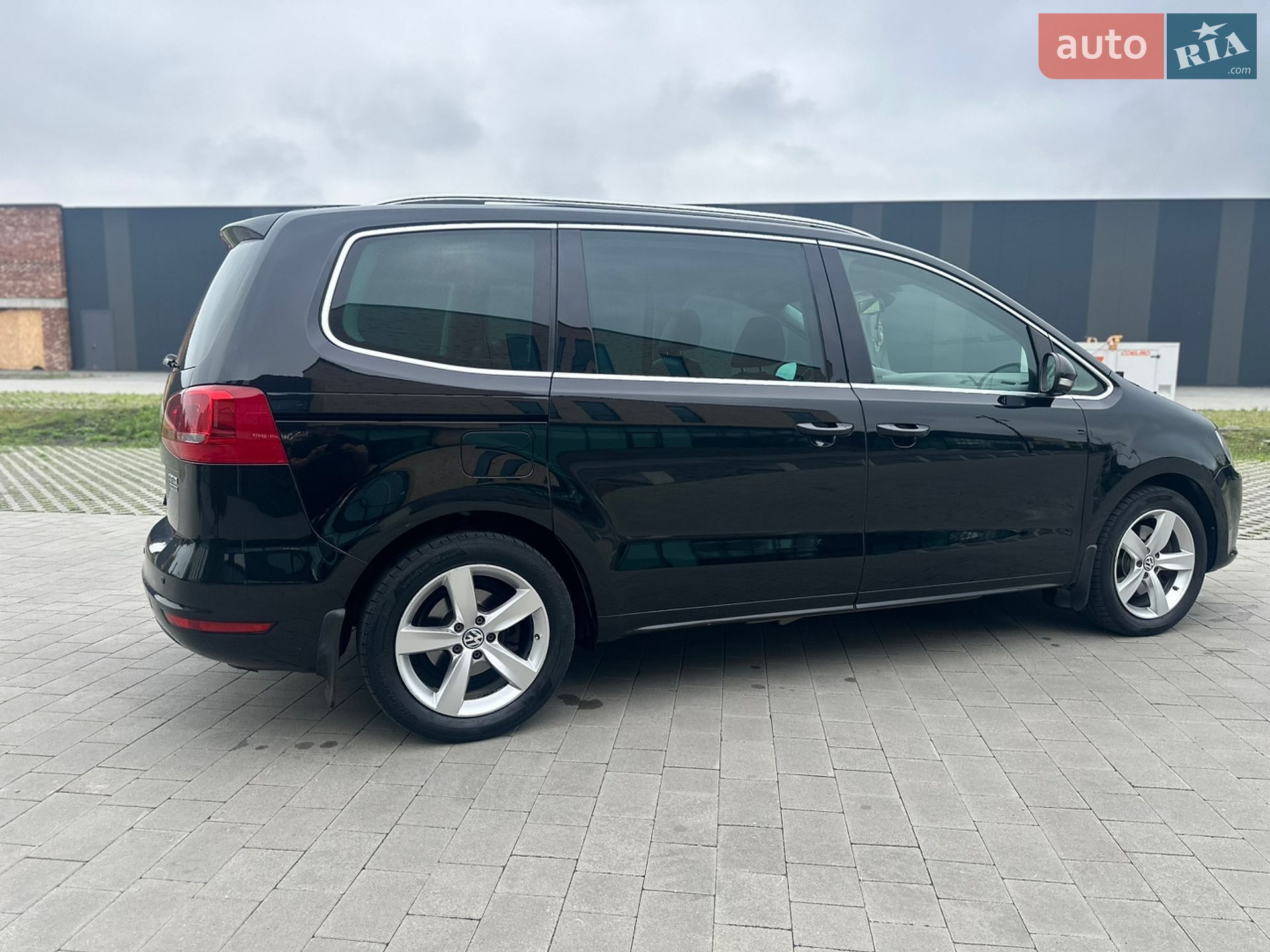 Volkswagen Sharan 2011 VIN WVWZZZ7NZBV017869 фото оголошення 6 з 35