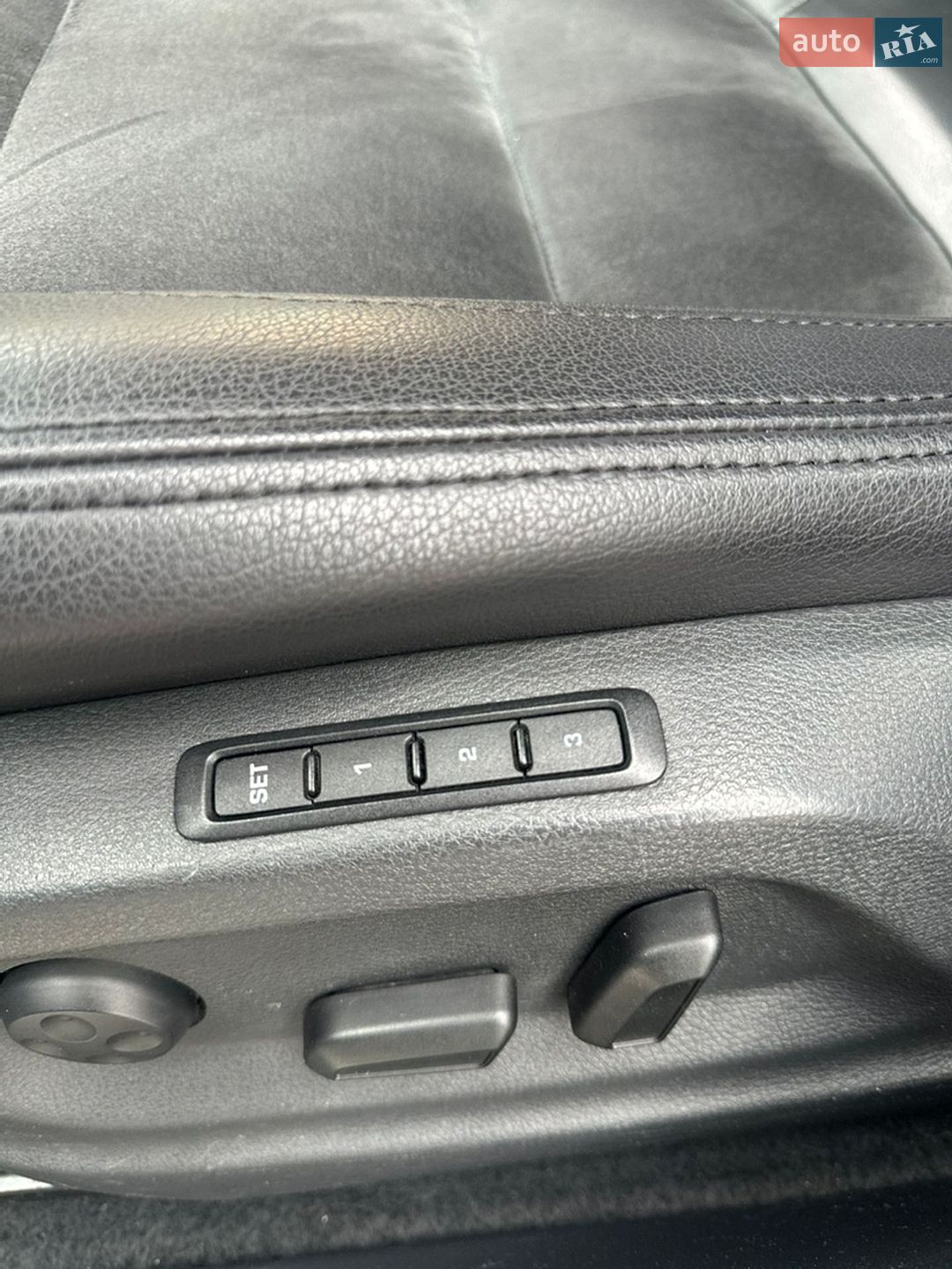 Volkswagen Sharan 2011 VIN WVWZZZ7NZBV017869 фото оголошення 17 з 35