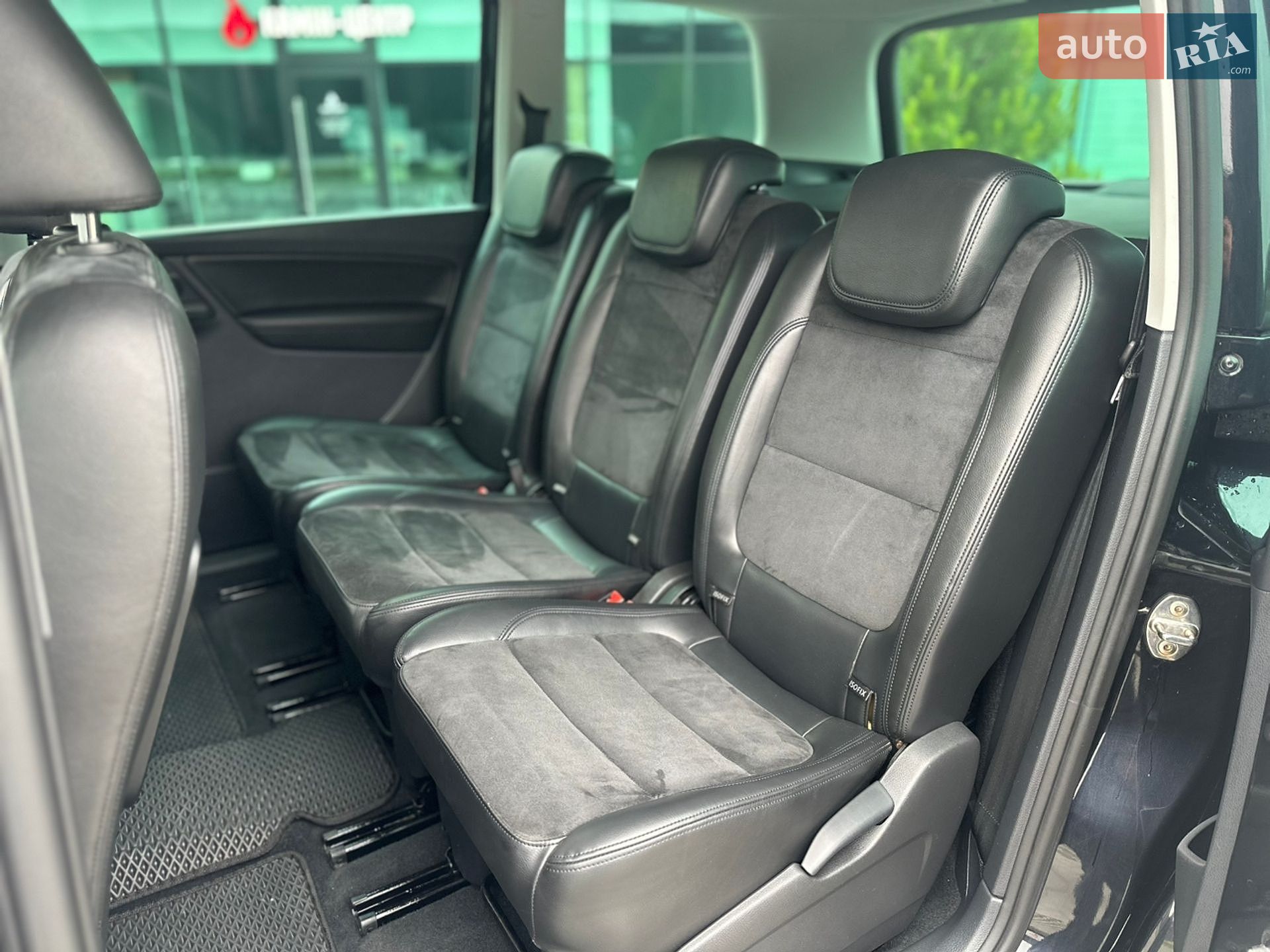 Volkswagen Sharan 2011 VIN WVWZZZ7NZBV017869 фото оголошення 31 з 35