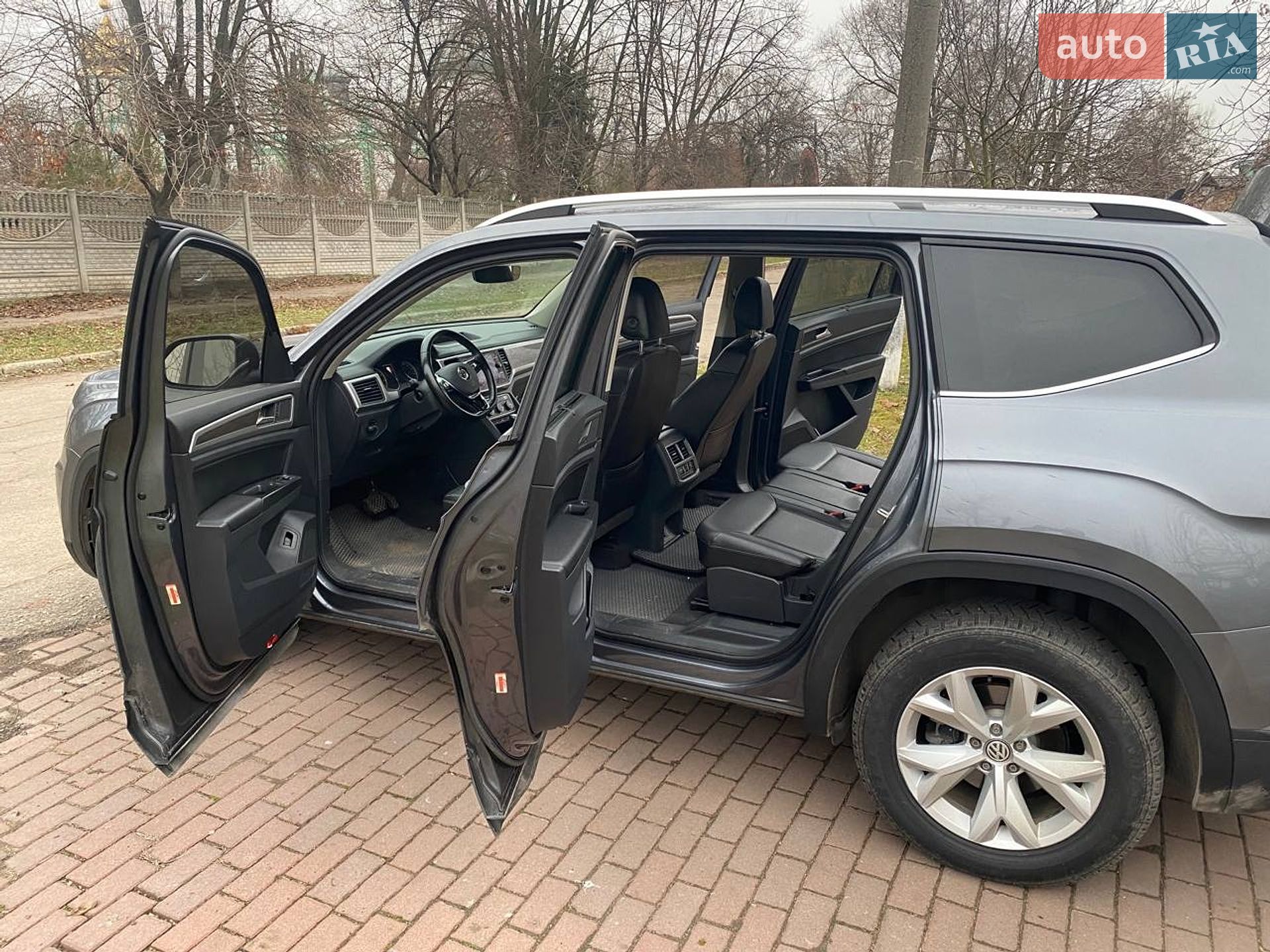 Volkswagen Atlas 2017 VIN 1V2DR2CA1JC507558 фото оголошення 15 з 41