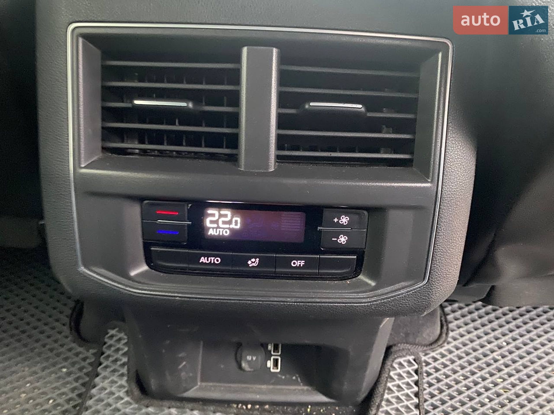 Volkswagen Atlas 2017 VIN 1V2DR2CA1JC507558 фото оголошення 17 з 41