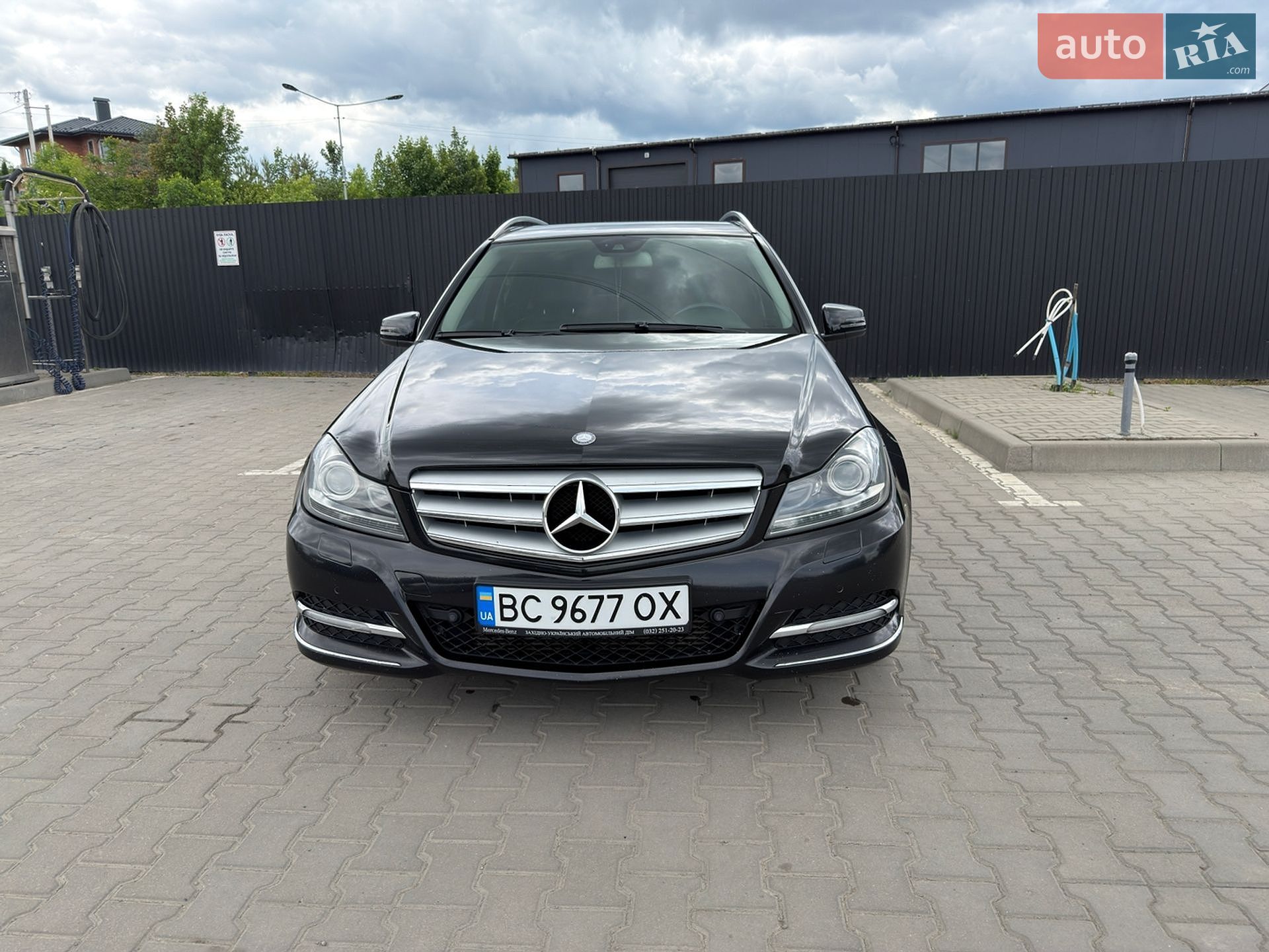 Mercedes-Benz C-Class 2012 VIN WDD2042021F852037 фото оголошення 6 з 98
