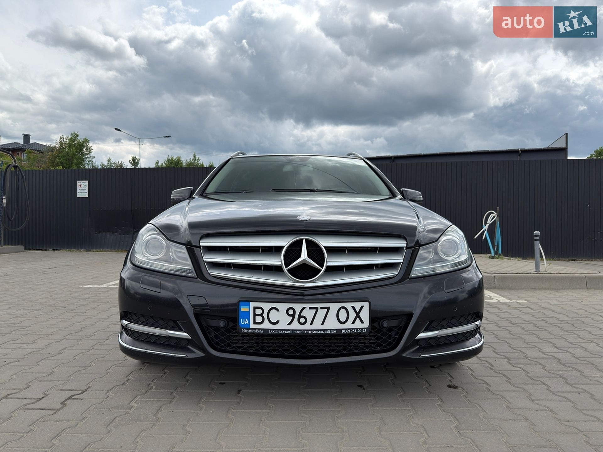Mercedes-Benz C-Class 2012 VIN WDD2042021F852037 фото оголошення 7 з 98