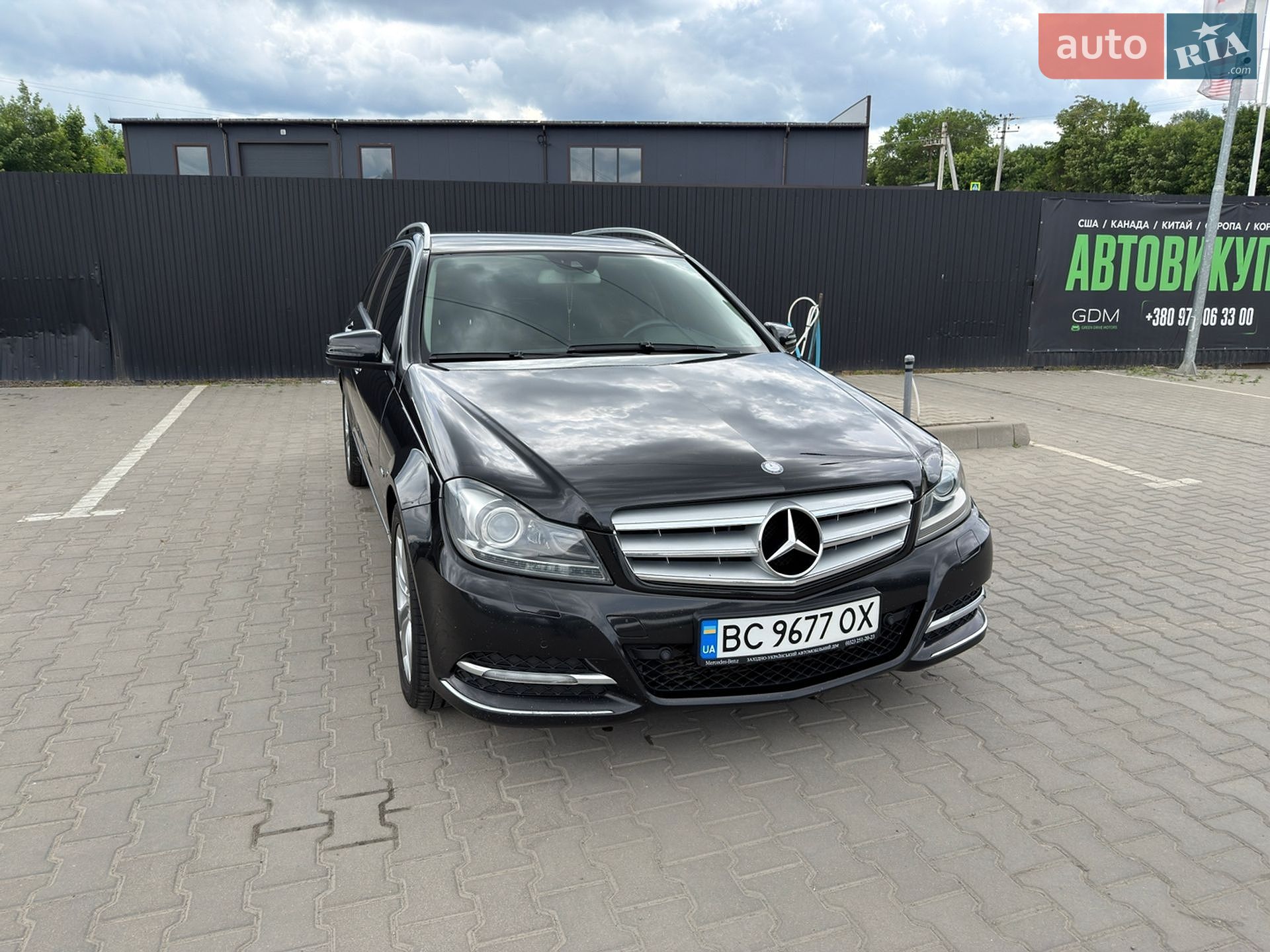 Mercedes-Benz C-Class 2012 VIN WDD2042021F852037 фото оголошення 8 з 98