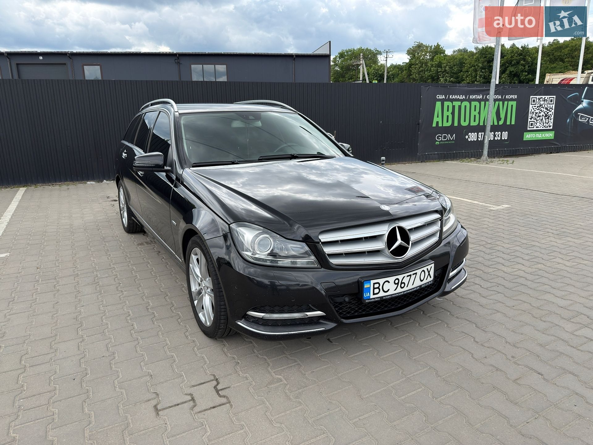 Mercedes-Benz C-Class 2012 VIN WDD2042021F852037 фото оголошення 9 з 98