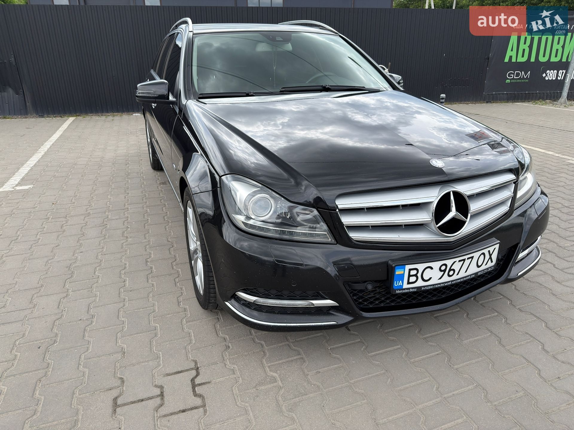 Mercedes-Benz C-Class 2012 VIN WDD2042021F852037 фото оголошення 11 з 98