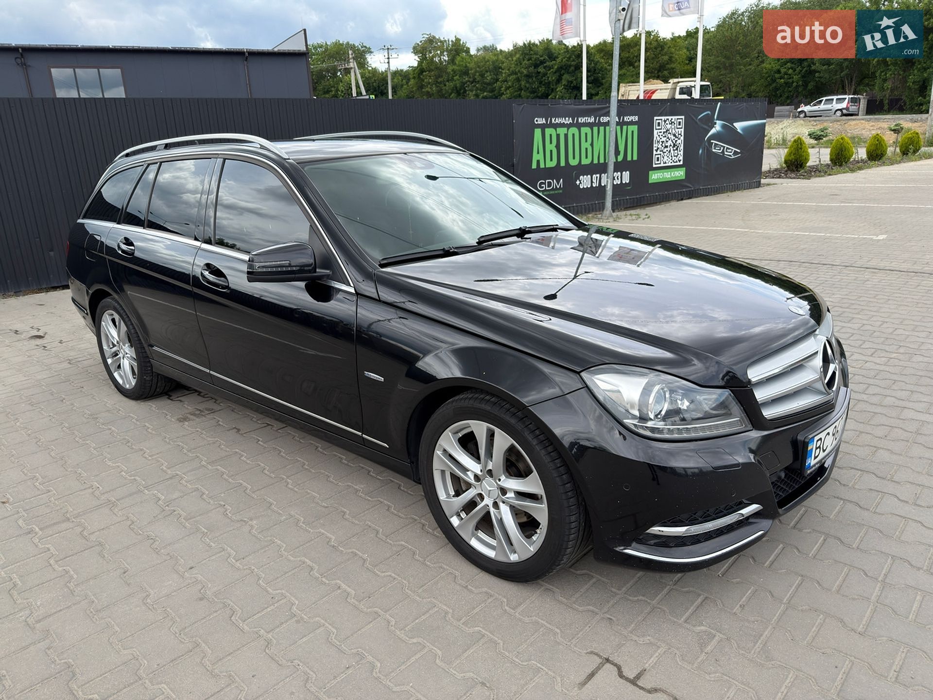 Mercedes-Benz C-Class 2012 VIN WDD2042021F852037 фото оголошення 19 з 98