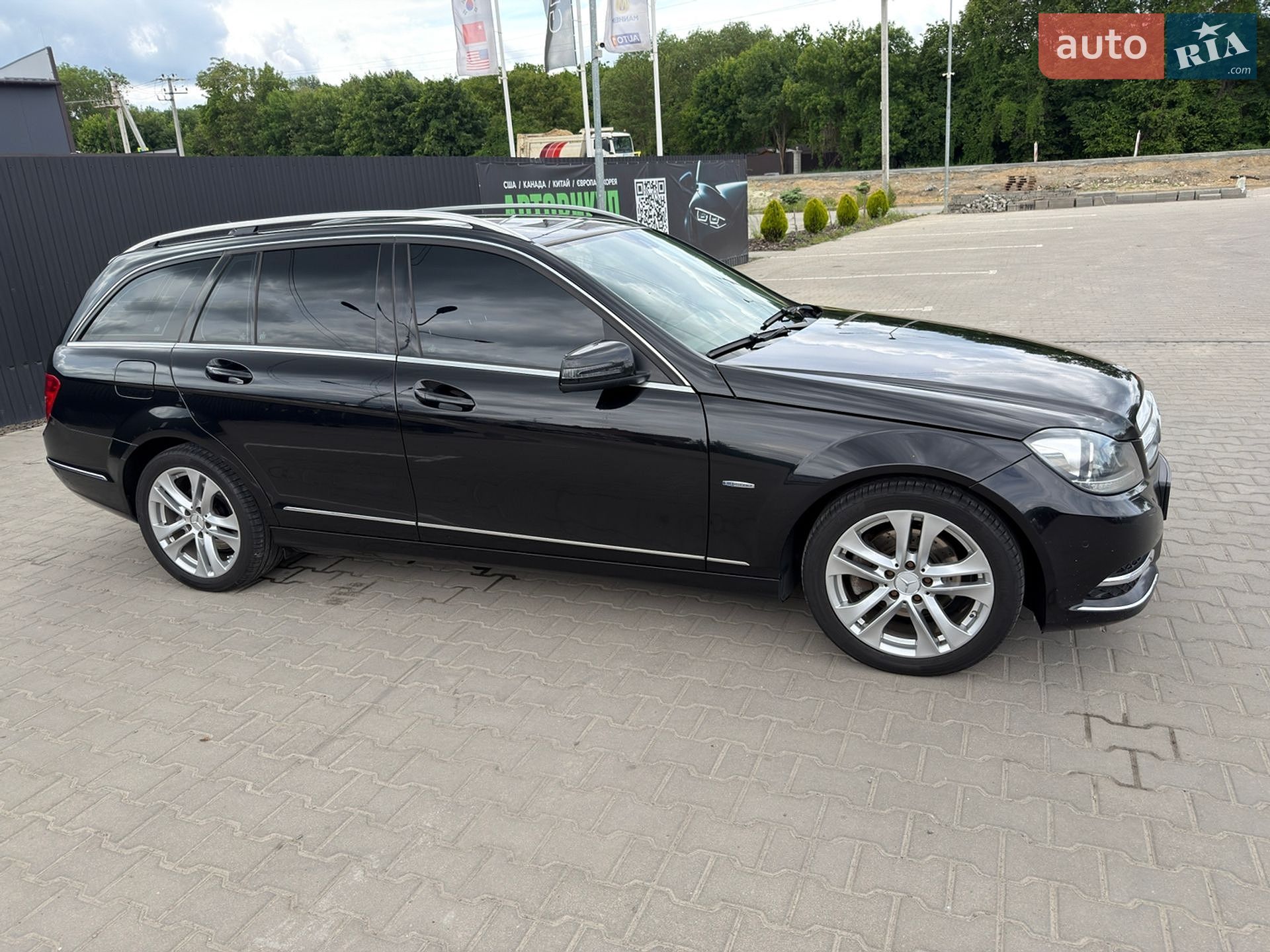Mercedes-Benz C-Class 2012 VIN WDD2042021F852037 фото оголошення 22 з 98