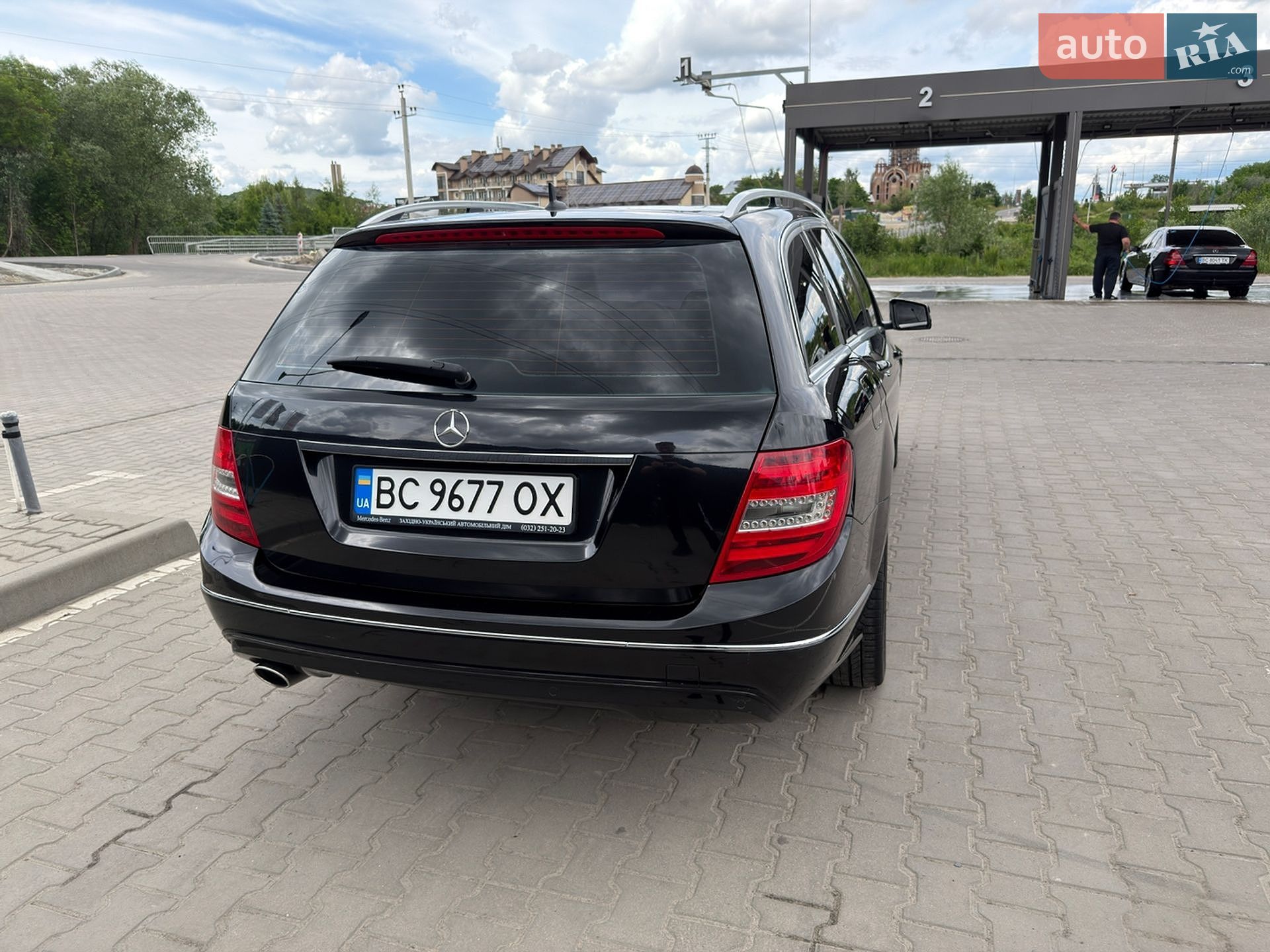 Mercedes-Benz C-Class 2012 VIN WDD2042021F852037 фото оголошення 32 з 98