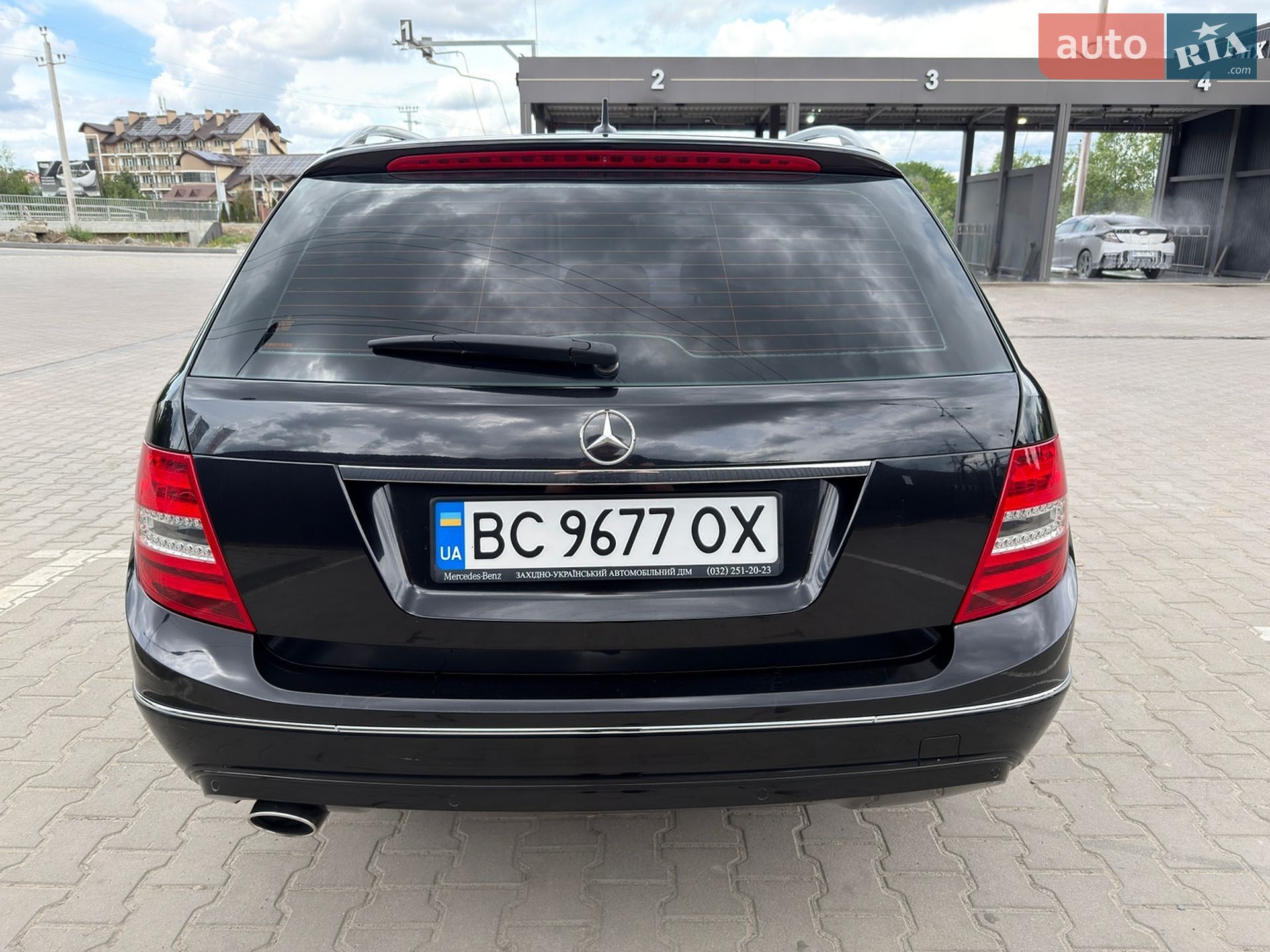 Mercedes-Benz C-Class 2012 VIN WDD2042021F852037 фото оголошення 34 з 98