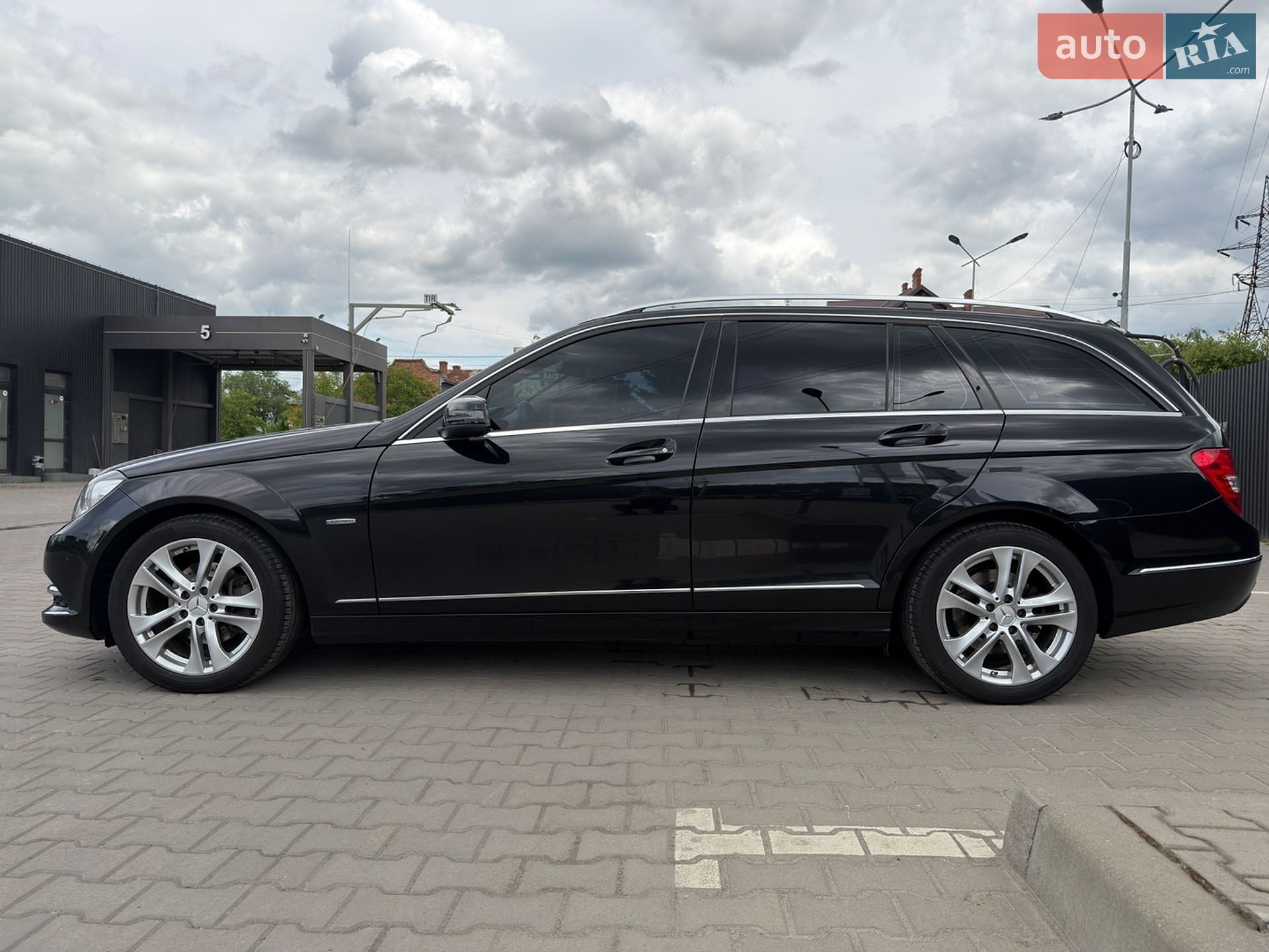 Mercedes-Benz C-Class 2012 VIN WDD2042021F852037 фото оголошення 46 з 98