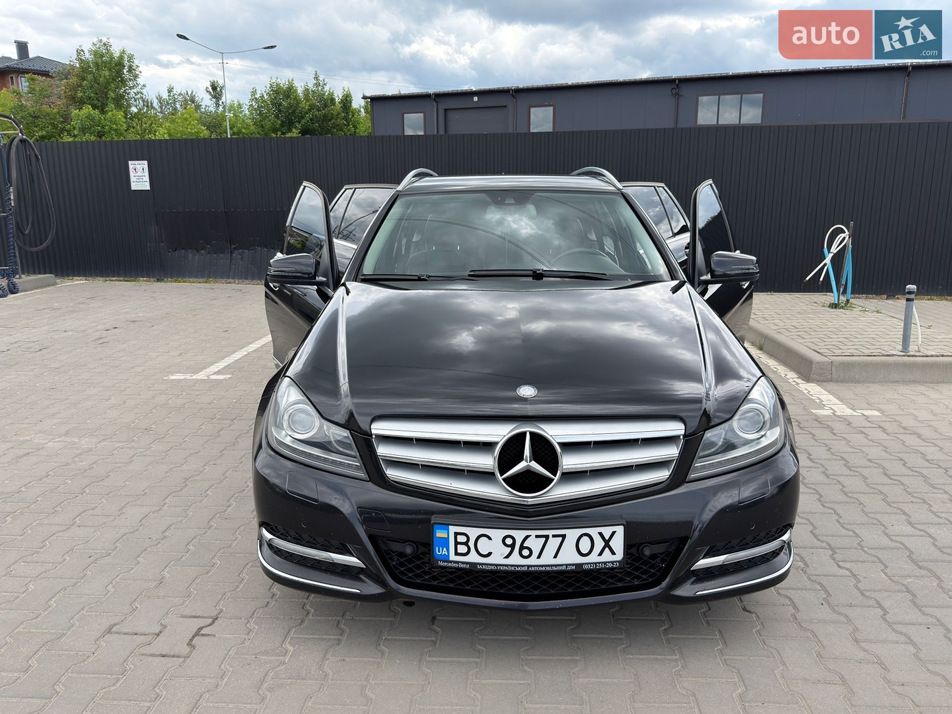Mercedes-Benz C-Class 2012 VIN WDD2042021F852037 фото оголошення 57 з 98
