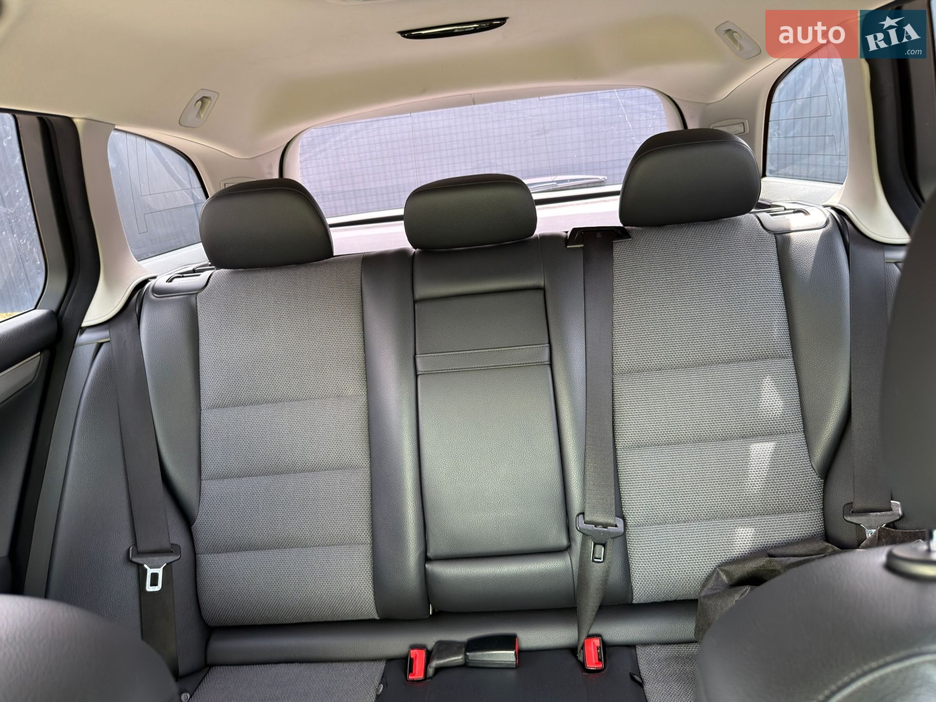 Mercedes-Benz C-Class 2012 VIN WDD2042021F852037 фото оголошення 96 з 98