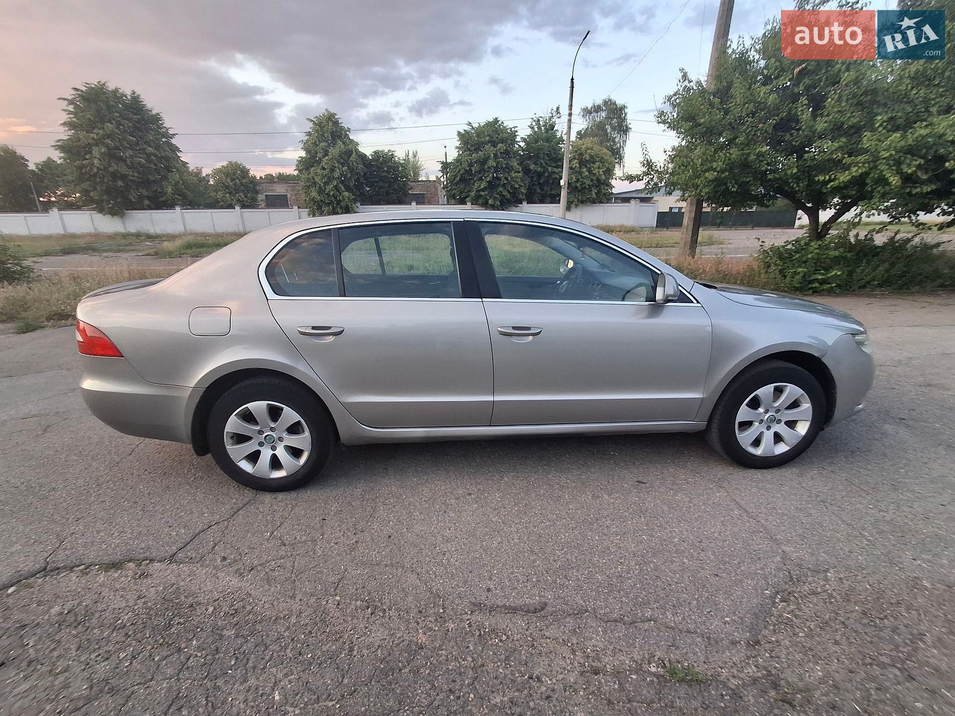 Skoda Superb 2012 VIN TMBAB43T3CB300927 фото оголошення 6 з 18