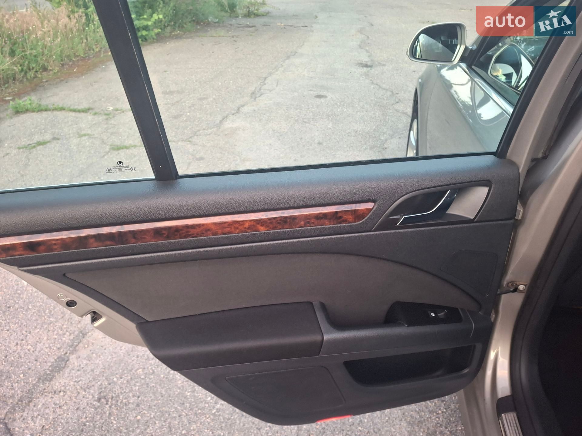 Skoda Superb 2012 VIN TMBAB43T3CB300927 фото оголошення 13 з 18