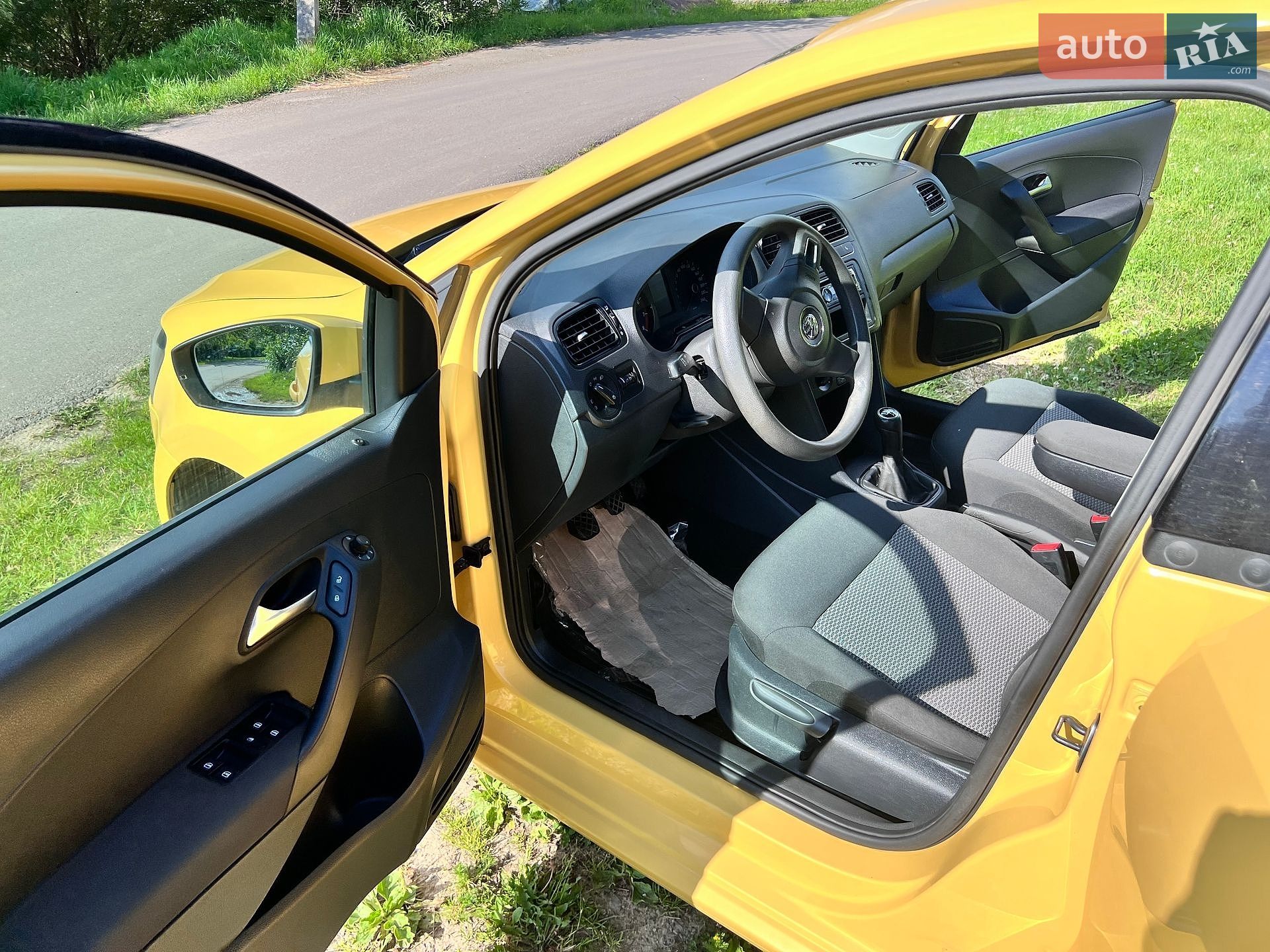Volkswagen Polo 2011 VIN WVWZZZ6RZBY212985 фото оголошення 9 з 15