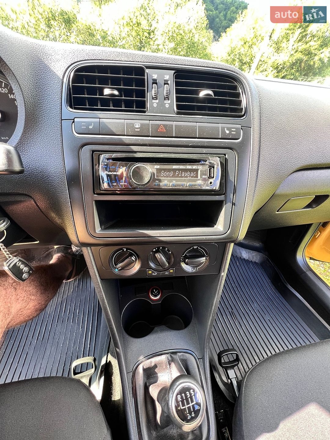 Volkswagen Polo 2011 VIN WVWZZZ6RZBY212985 фото оголошення 13 з 15
