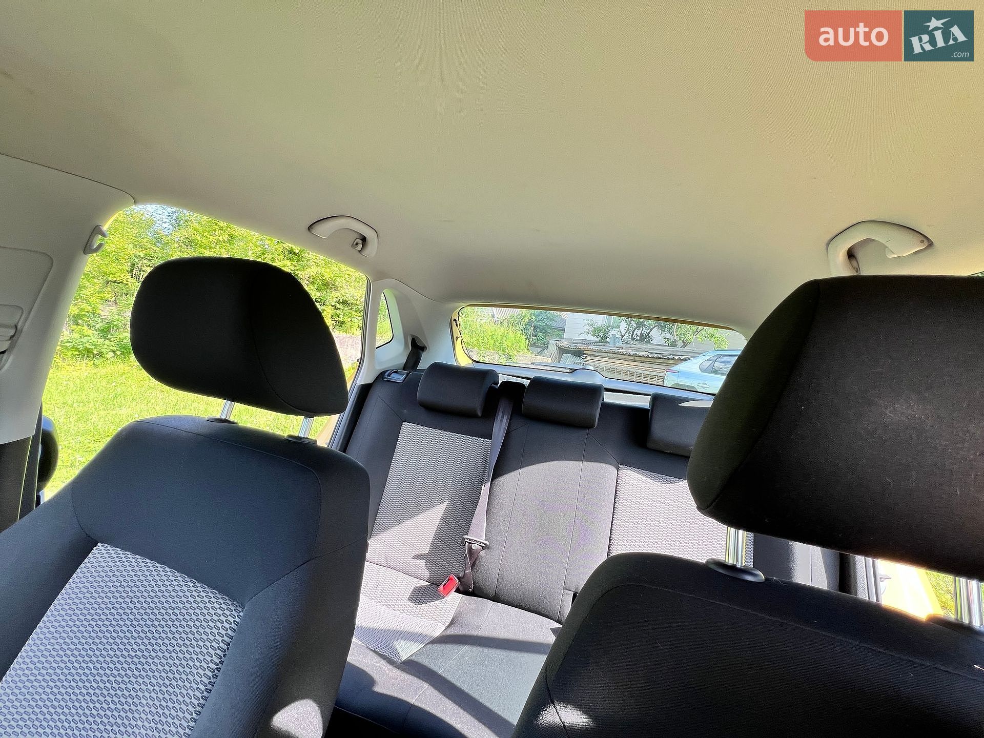 Volkswagen Polo 2011 VIN WVWZZZ6RZBY212985 фото оголошення 14 з 15