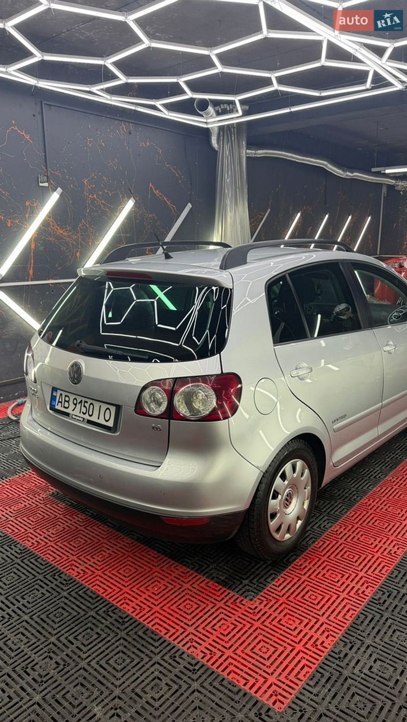 Volkswagen Golf Plus 2008 VIN WVWZZZ1KZ8W603559 фото оголошення 2 з 15