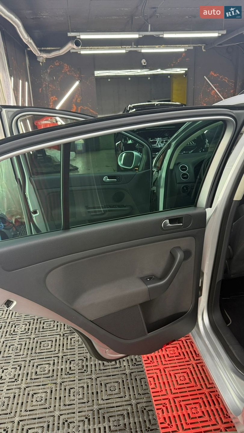 Volkswagen Golf Plus 2008 VIN WVWZZZ1KZ8W603559 фото оголошення 8 з 15