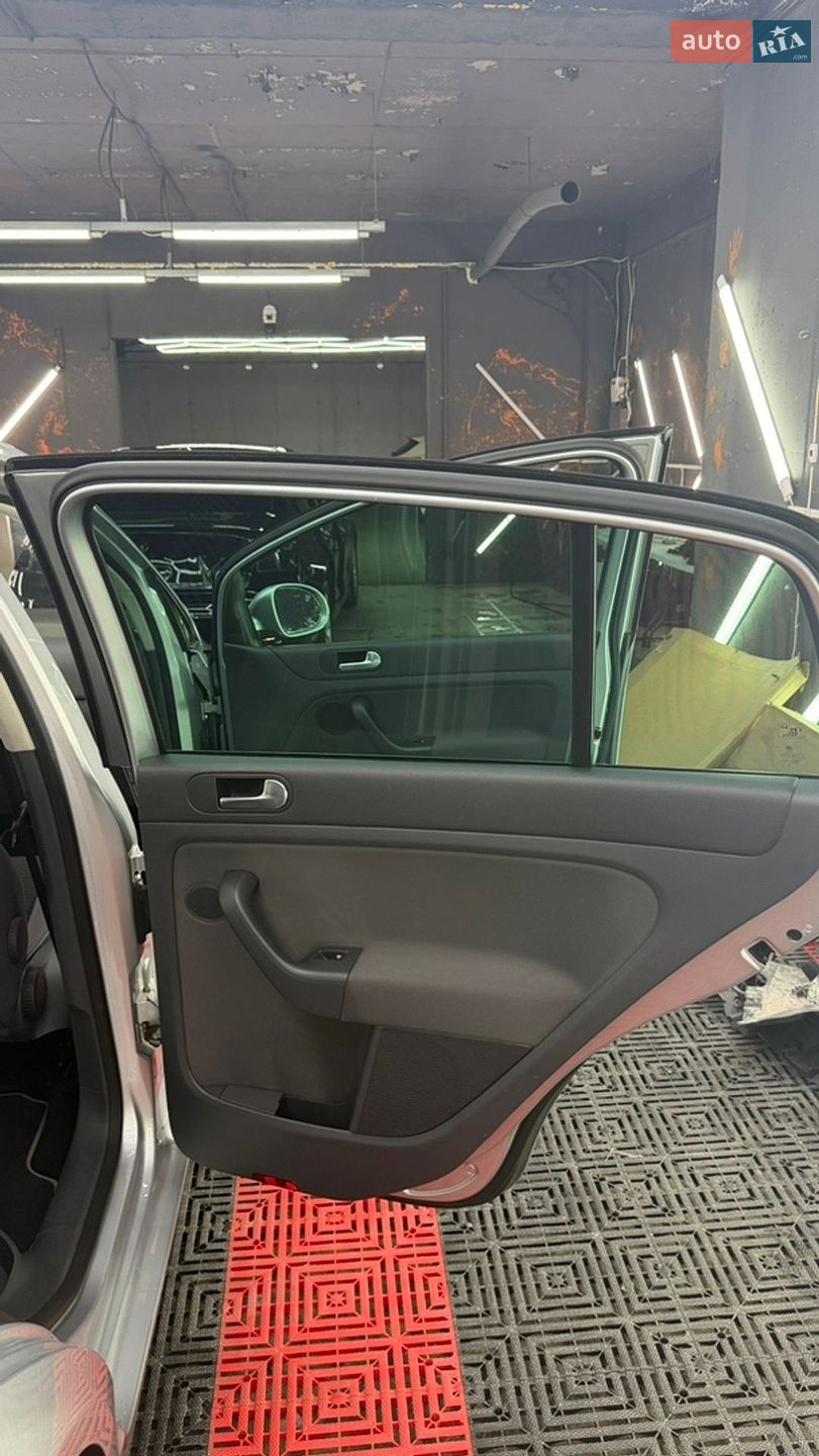 Volkswagen Golf Plus 2008 VIN WVWZZZ1KZ8W603559 фото оголошення 9 з 15