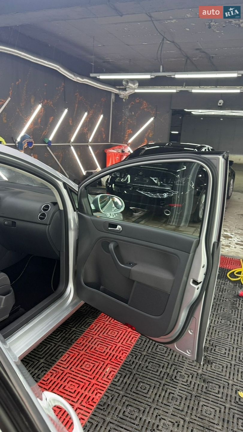 Volkswagen Golf Plus 2008 VIN WVWZZZ1KZ8W603559 фото оголошення 10 з 15