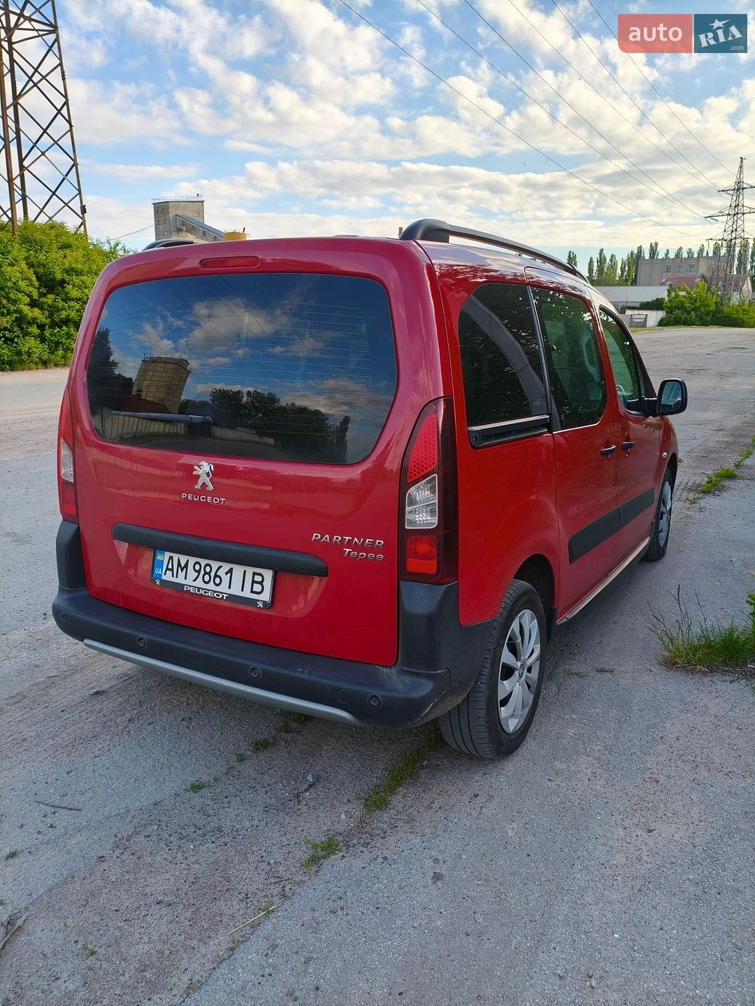 Peugeot Partner 2017 VIN VF37JBHY6HJ888582 фото оголошення 13 з 20