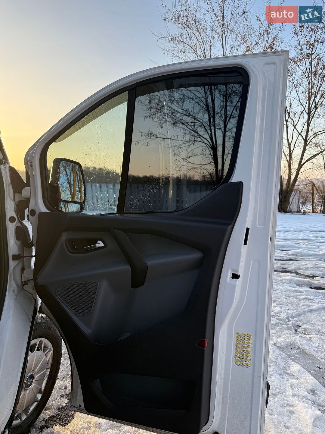 Ford Transit Custom 2013 VIN WF0YXXTTGYDK79555 фото оголошення 29 з 47