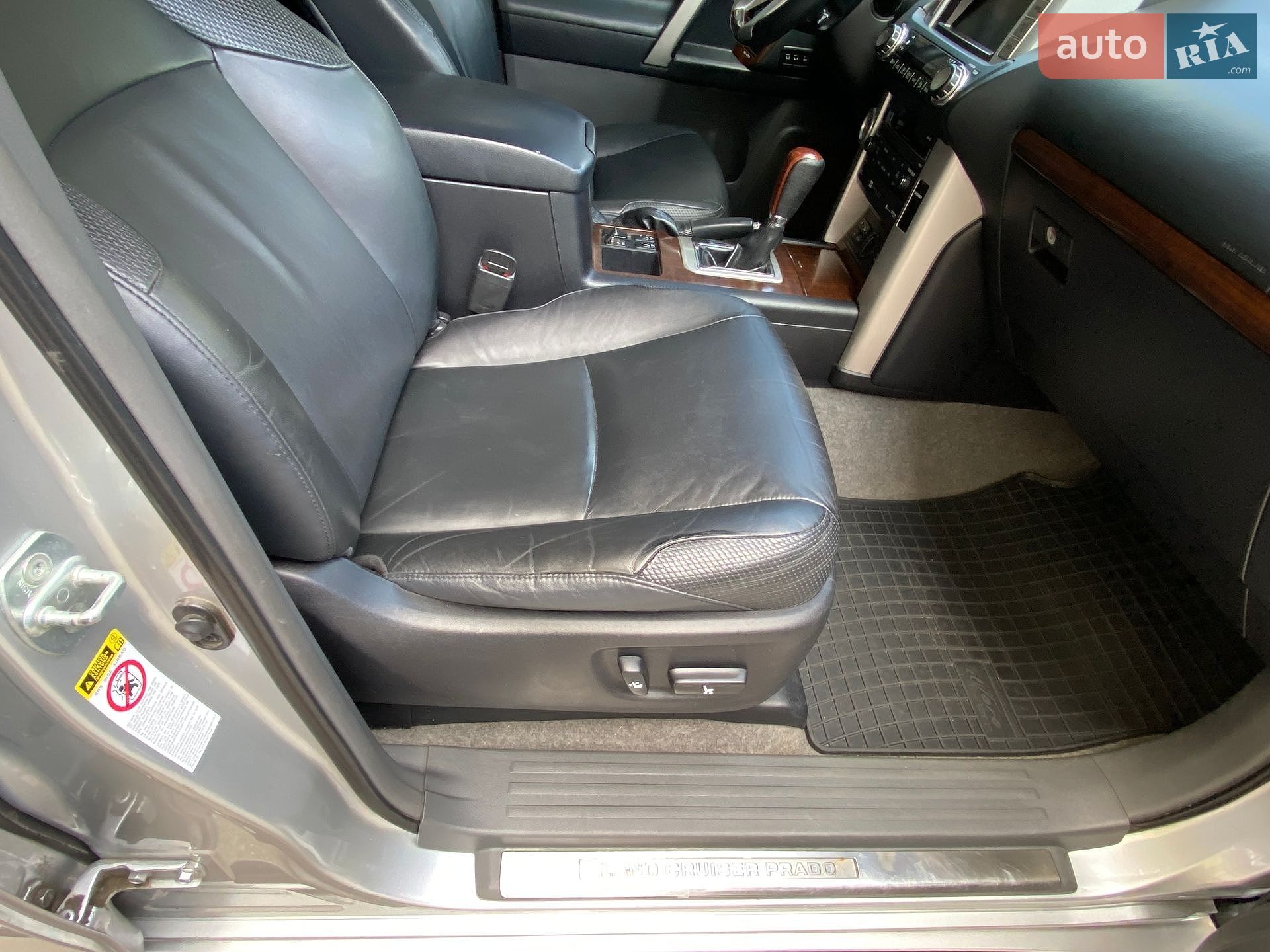 Toyota Land Cruiser Prado 2011 VIN JTEBU3FJ905021815 фото оголошення 20 з 35
