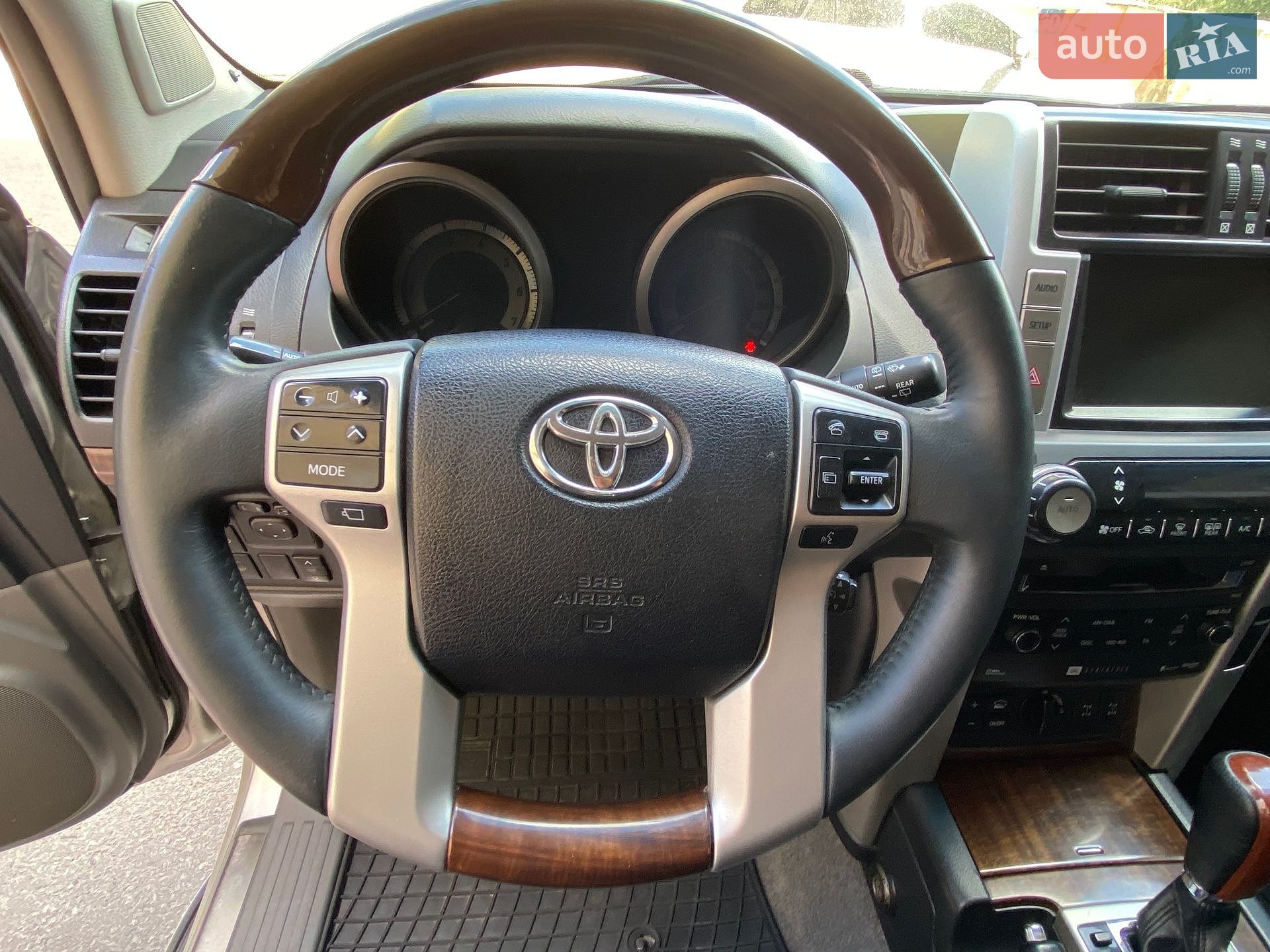 Toyota Land Cruiser Prado 2011 VIN JTEBU3FJ905021815 фото оголошення 31 з 35