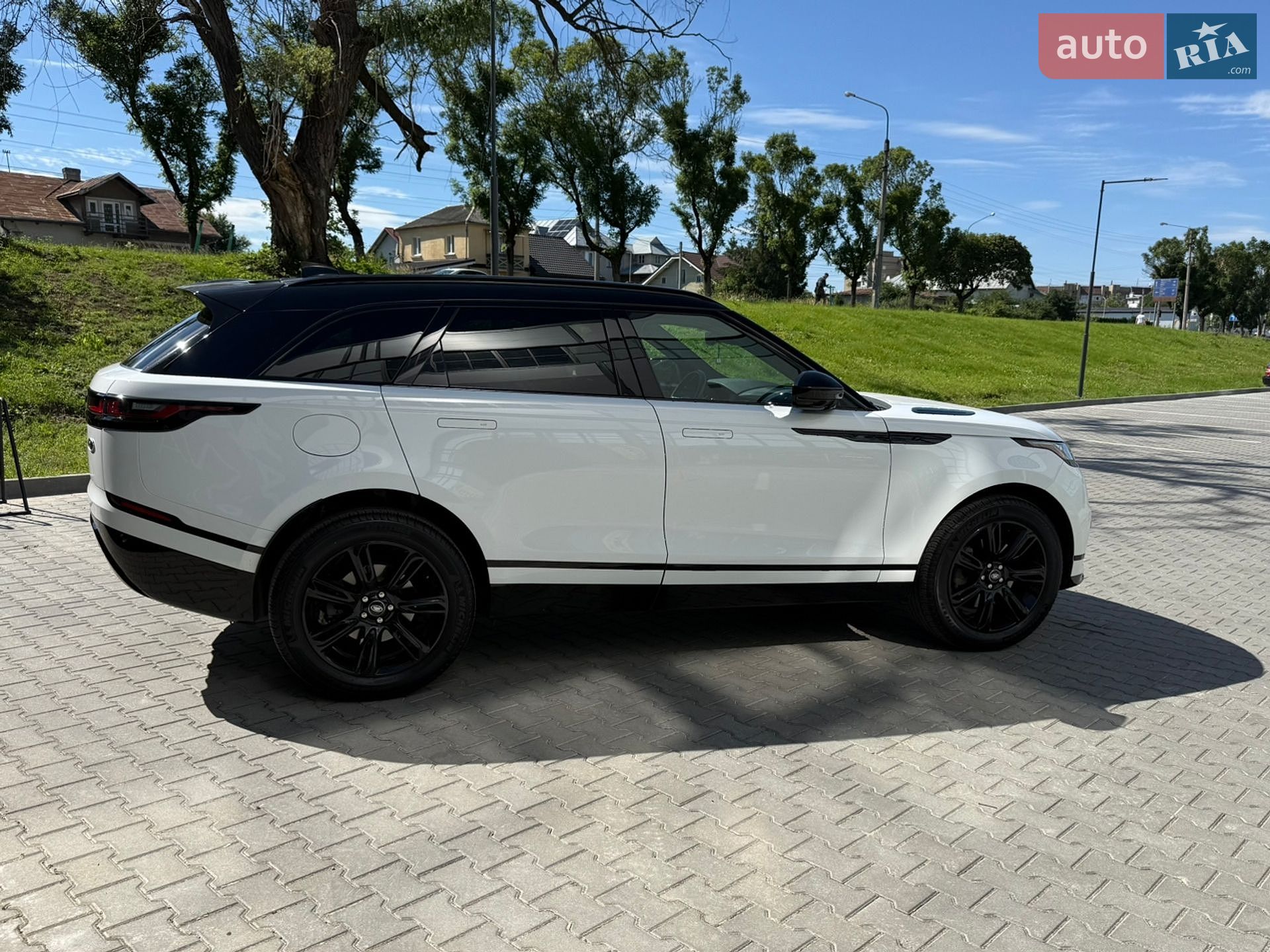 Land Rover Range Rover Velar 2023 VIN SALYT2EX2PA365367 фото оголошення 7 з 17