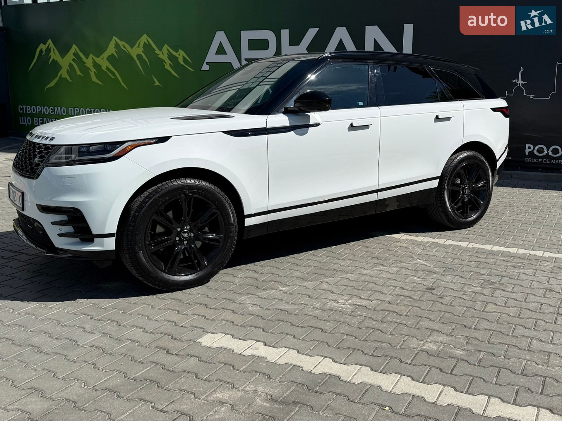 Land Rover Range Rover Velar 2023 VIN SALYT2EX2PA365367 фото оголошення 16 з 17
