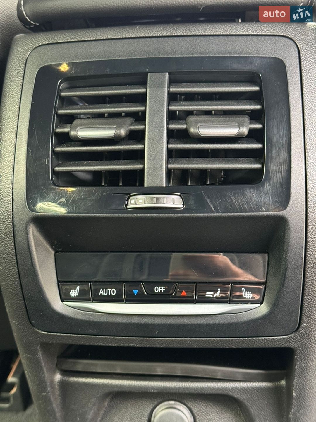 BMW X3 2018 VIN WBATX75030NC03509 фото оголошення 74 з 91