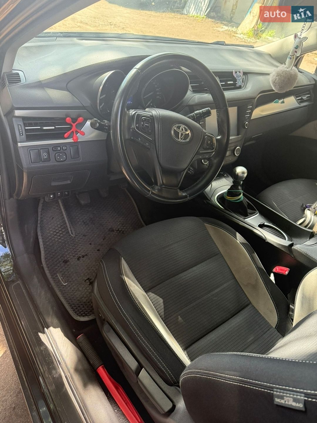 Toyota Avensis 2015 VIN SB1ET76LX0E006483 фото оголошення 9 з 11