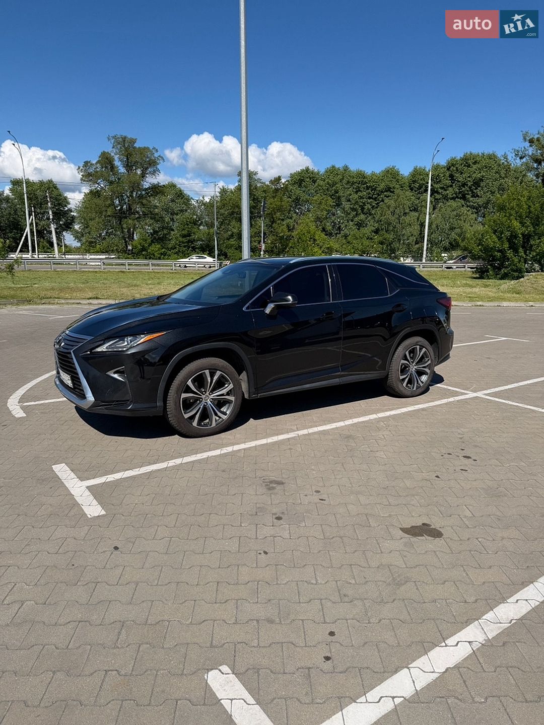 Lexus RX 2016 VIN 2T2ZZMCA0HC040732 фото оголошення 2 з 34
