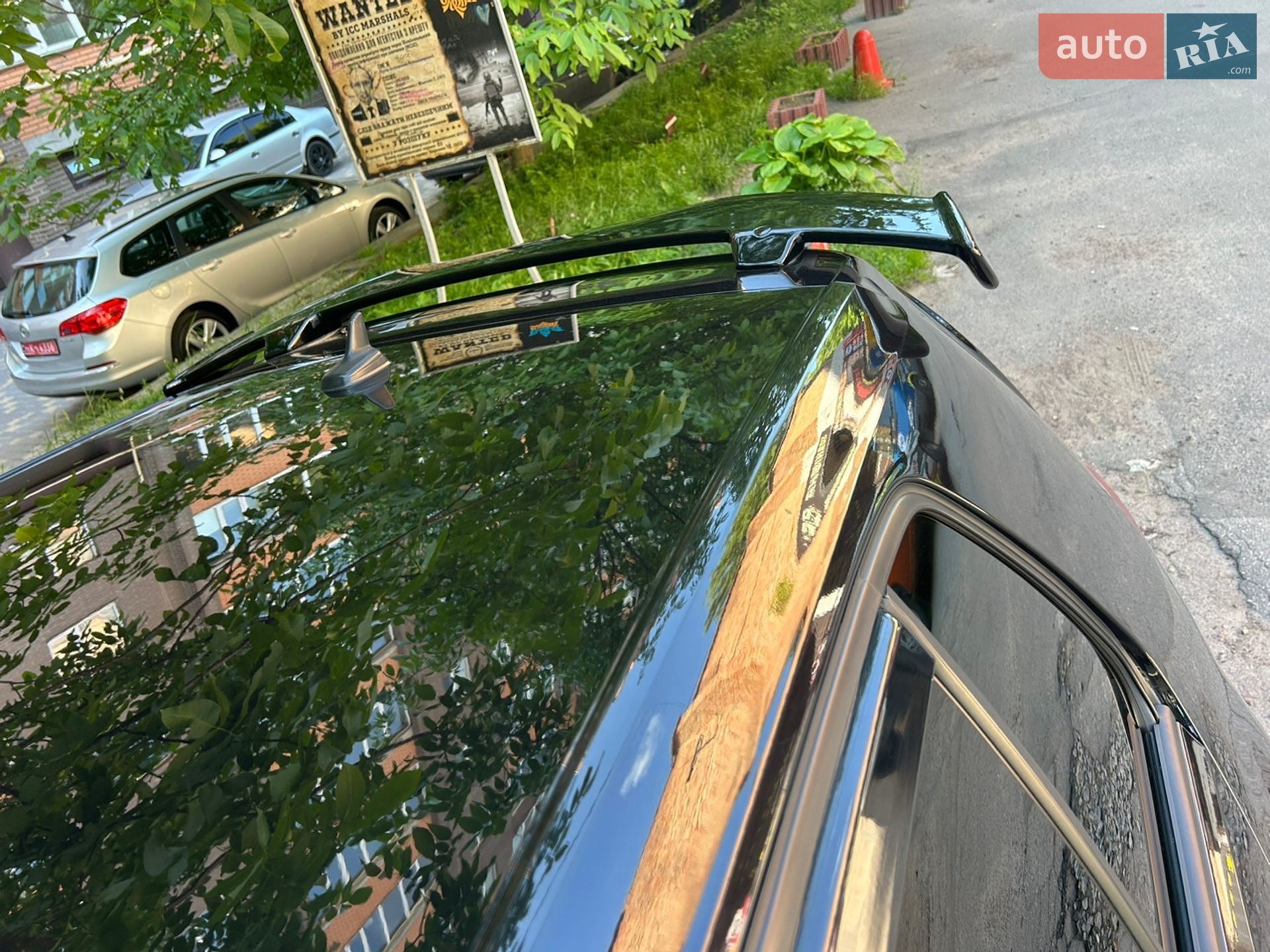 Volkswagen e-Golf 2018 VIN WVWZZZAUZJW909227 фото оголошення 2 з 28
