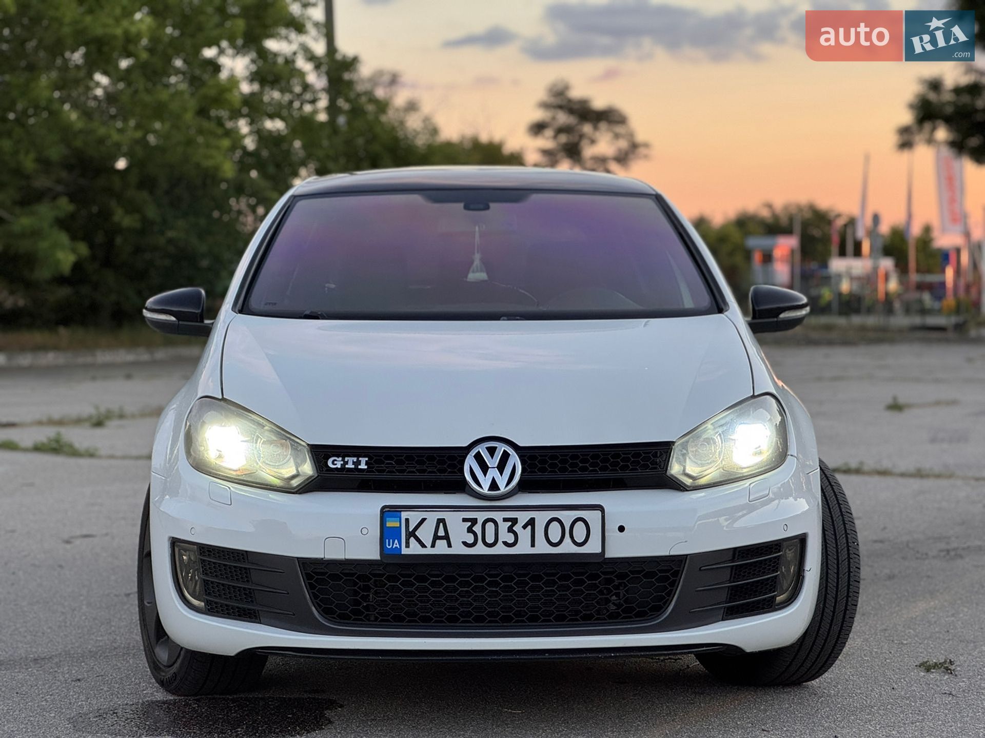 Volkswagen Golf GTI 2010 VIN WVWZZZ1KZAW425837 фото оголошення 2 з 14